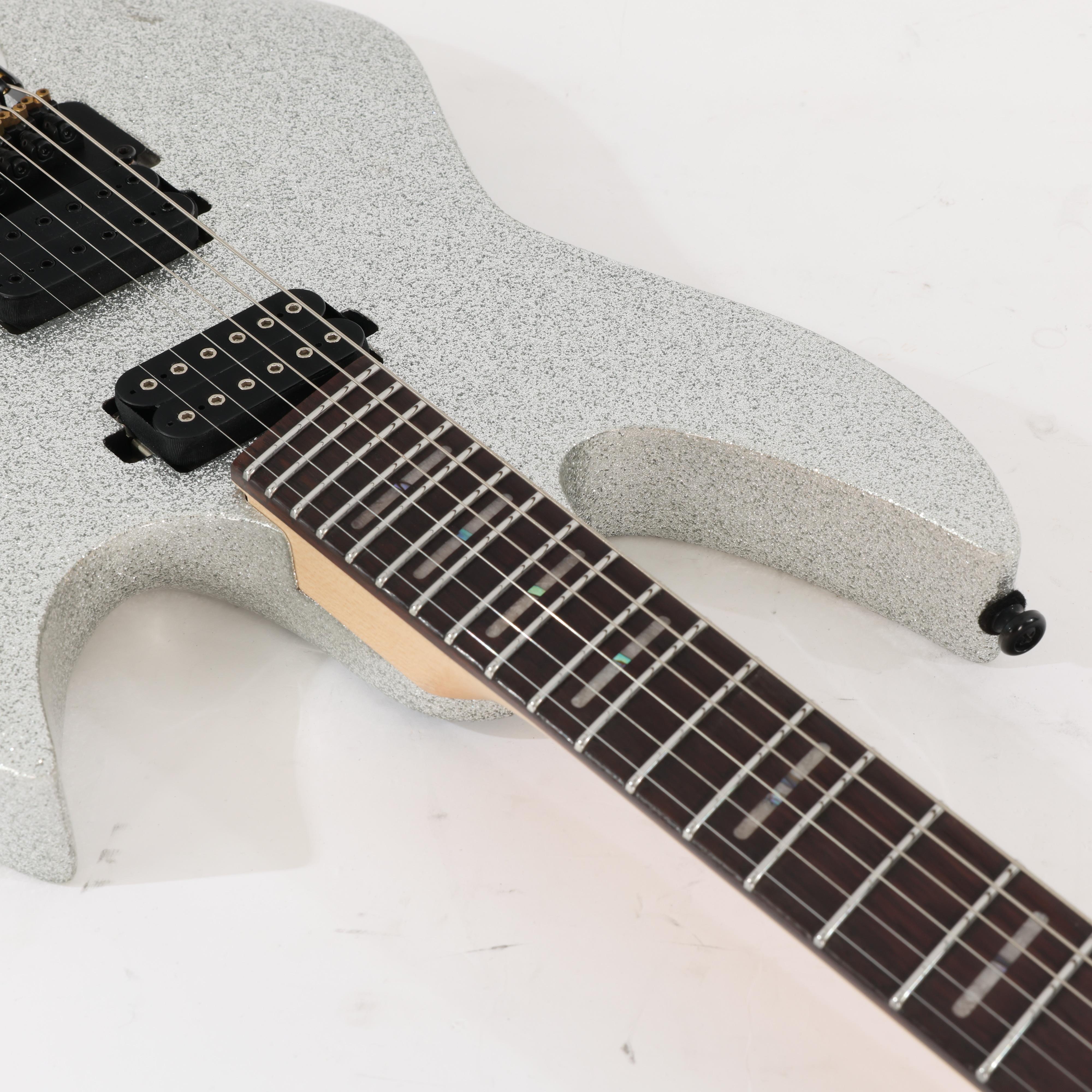 B Stock : Sire Larry Carlton X6 Headless Electric Guitar in Silver Sparkle - 003 - B-X66SSP-0003 (10).jpg