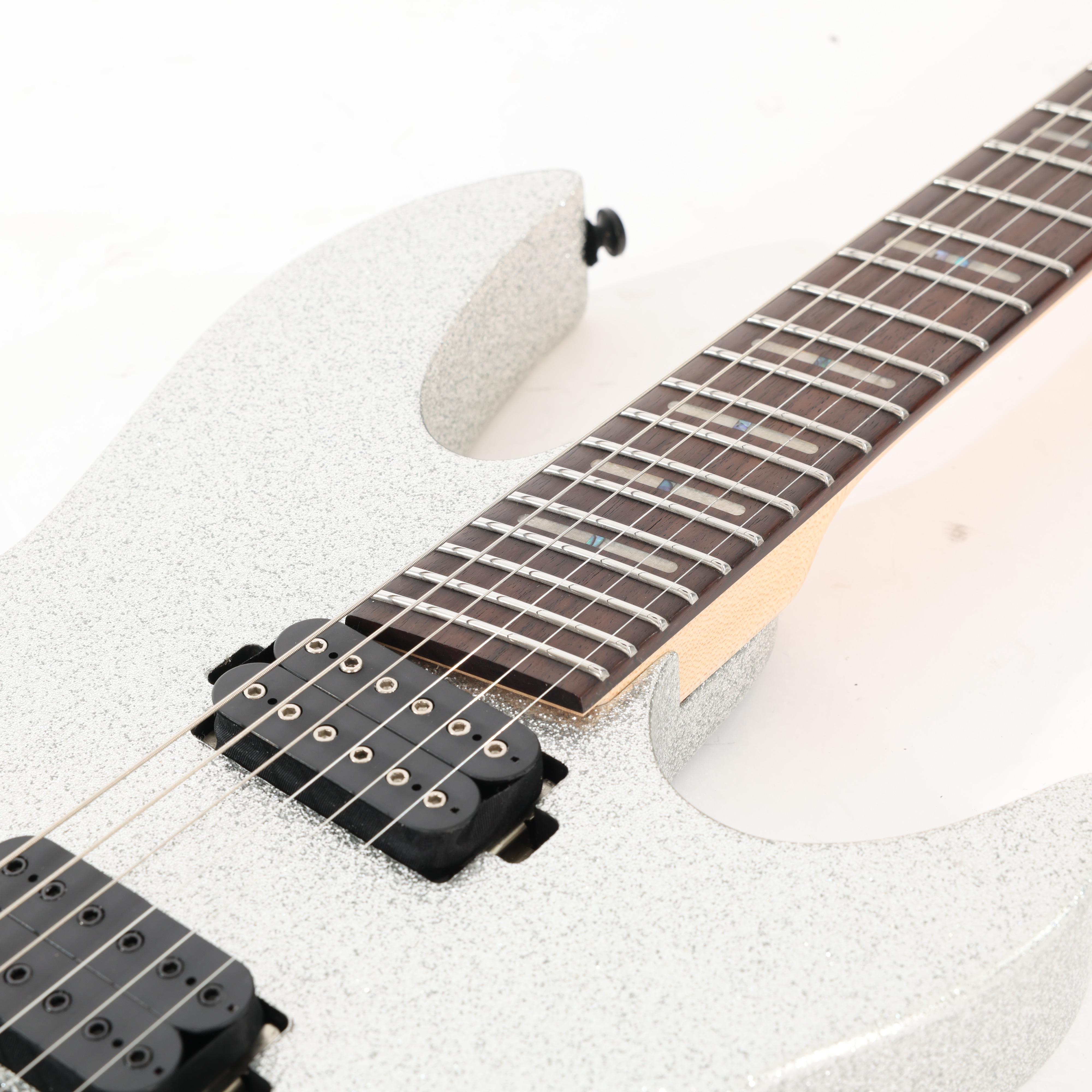 B Stock : Sire Larry Carlton X6 Headless Electric Guitar in Silver Sparkle - 002 - B-X66SSP-0002 (6).jpg