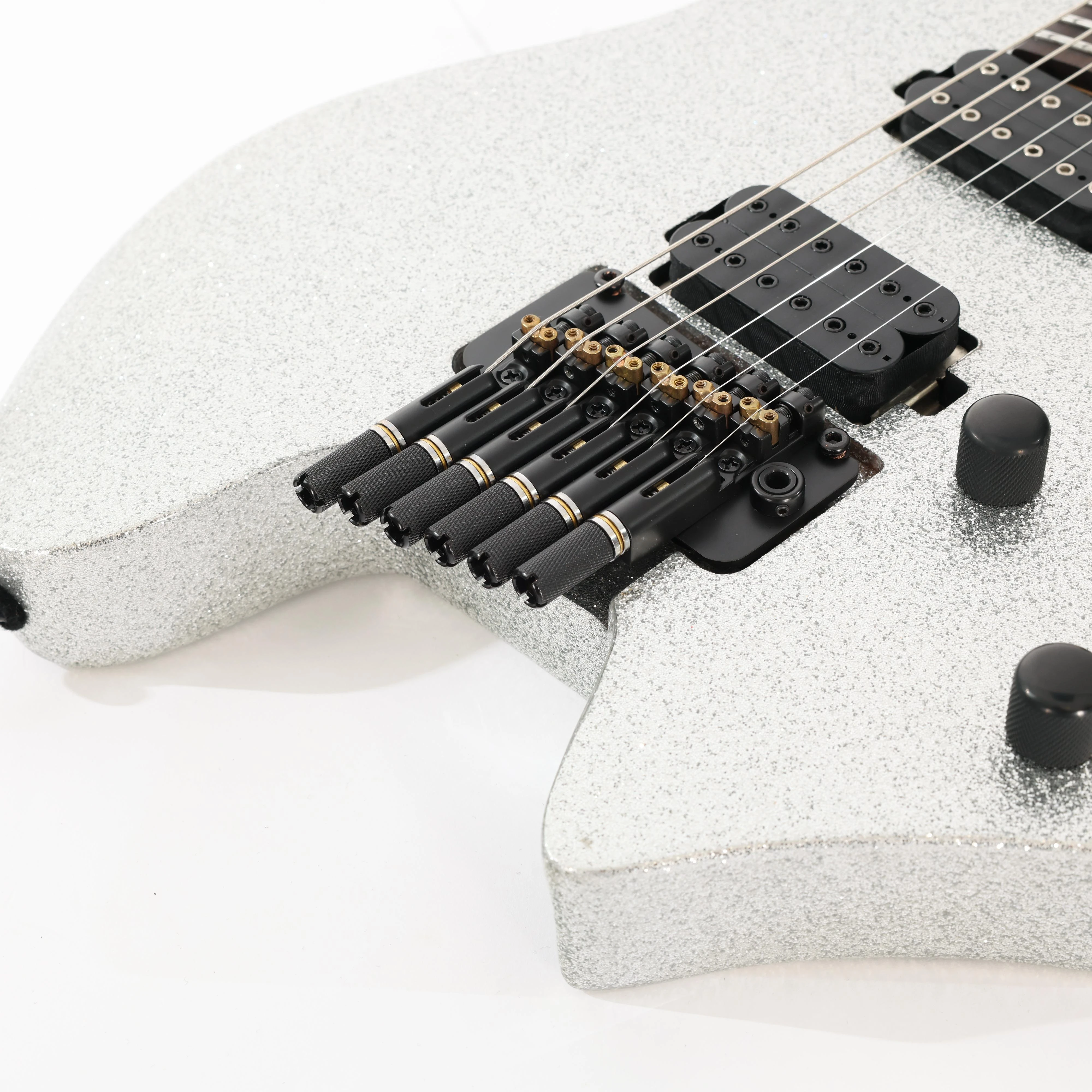 B Stock : Sire Larry Carlton X6 Headless Electric Guitar in Silver Sparkle - 002 - B-X66SSP-0002 (7).jpg