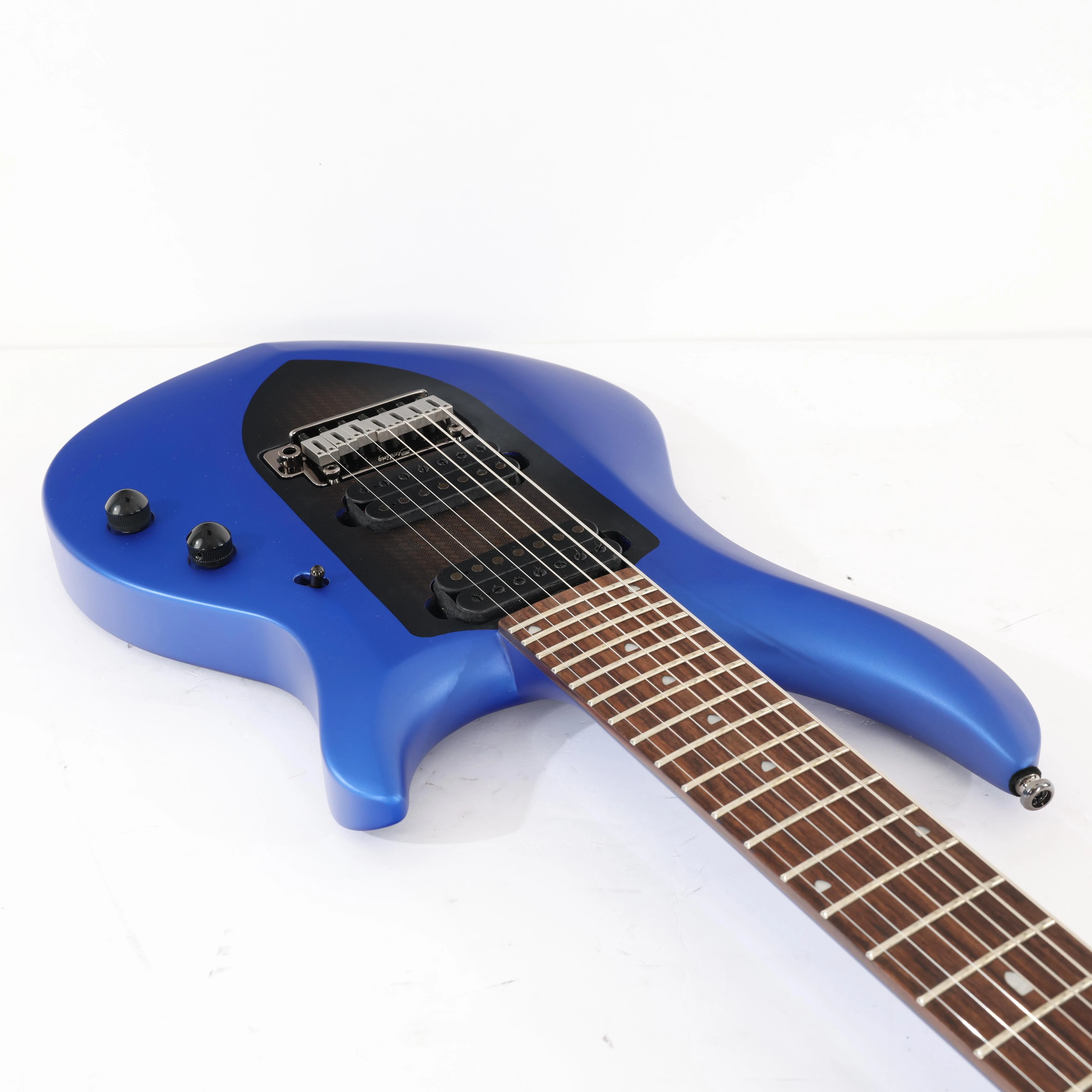 B Stock : Sterling by Music Man Majesty 7 in Siberian Sapphire - 001 - B-STMAJ170S-0001 (7).jpg