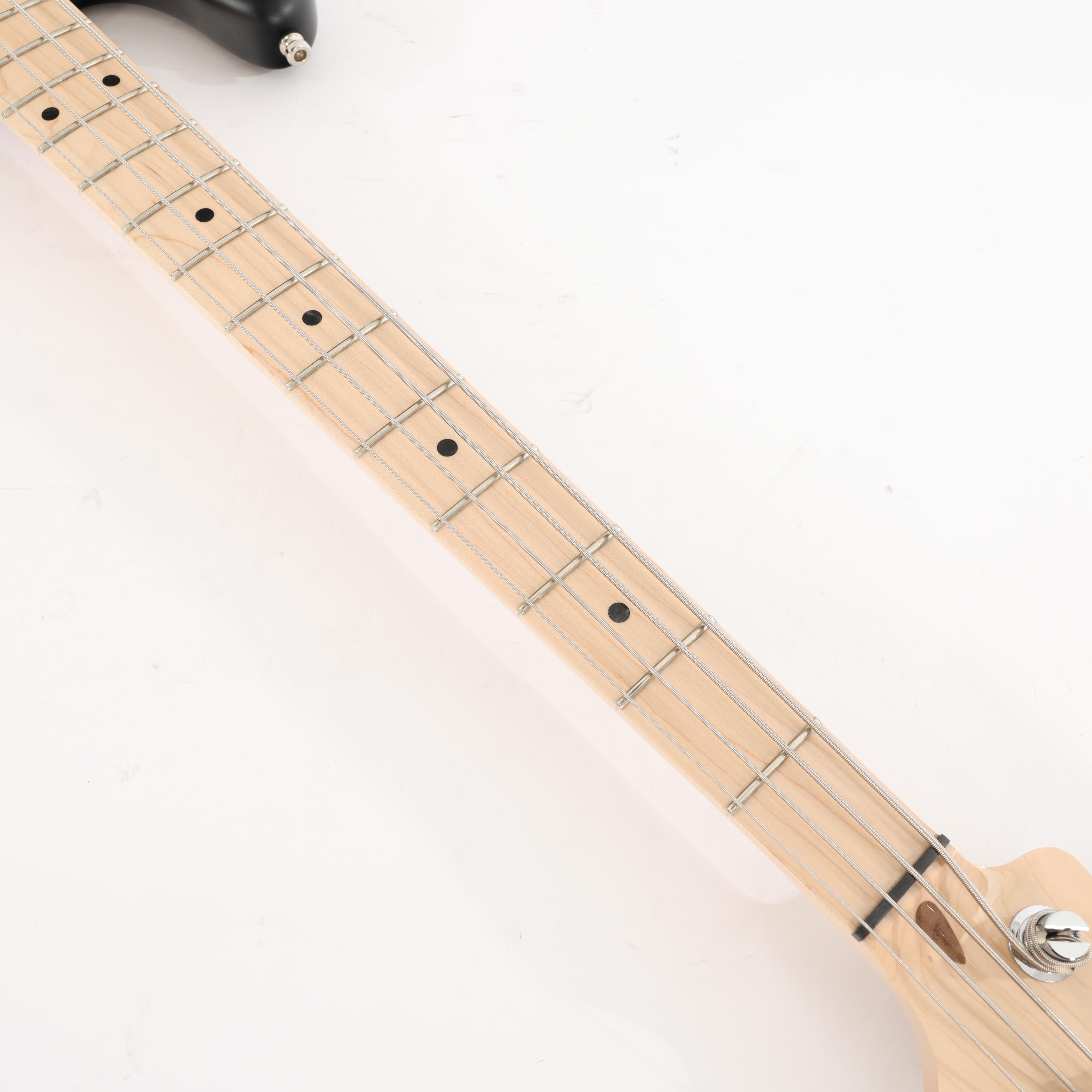 B Stock : Fender Limited Edition Iron Maiden 50th Anniversary Steve Harris Precision Bass in Satin Black - 001 - B-014103230-0001 (10).jpg