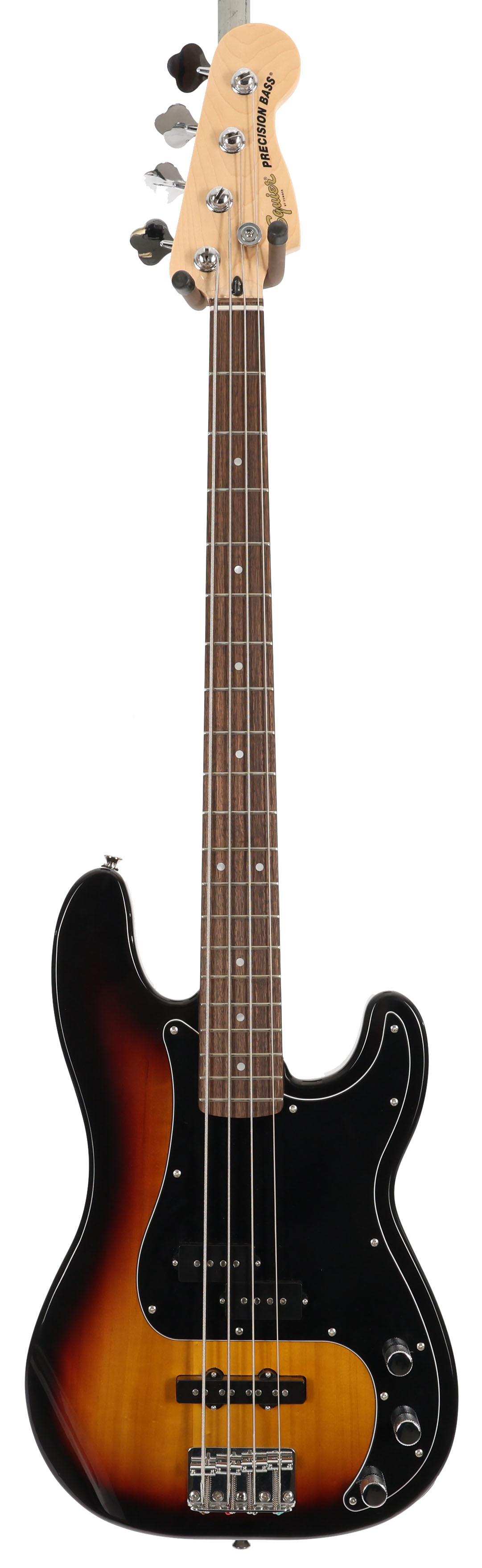 B Stock : Squier Affinity Precision Bass Guitar PJ Pack in 3-Color Sunburst with Rumble 15W Amp - 005 - B-037298040-0005 (3).jpg