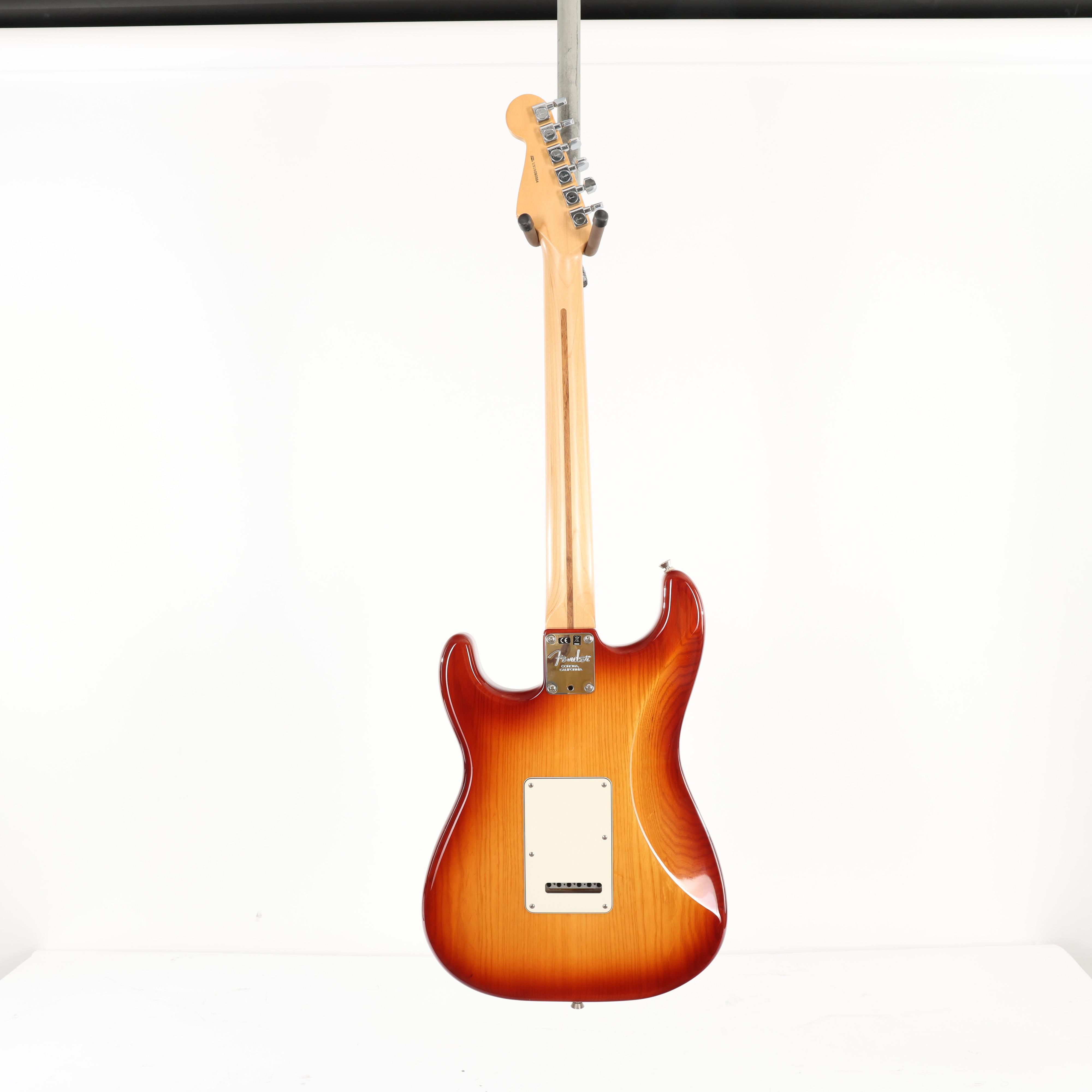 Second Hand Fender American Pro Stratocaster Rosewood Fretboard Sienna Sunburst 355 - SH-122-1355 (4).jpg