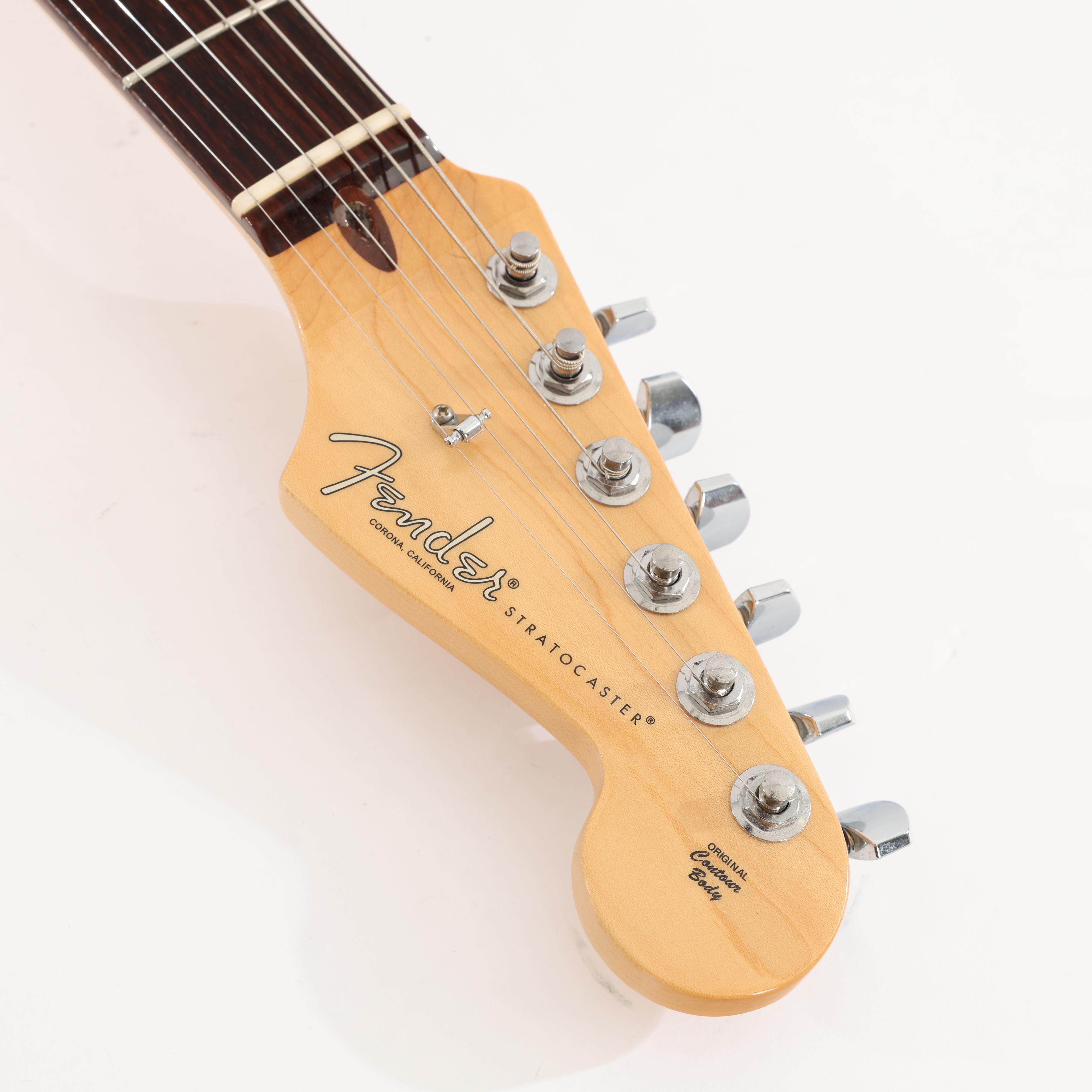 Second Hand Fender American Pro Stratocaster Rosewood Fretboard Sienna Sunburst 355 - SH-122-1355 (11).jpg
