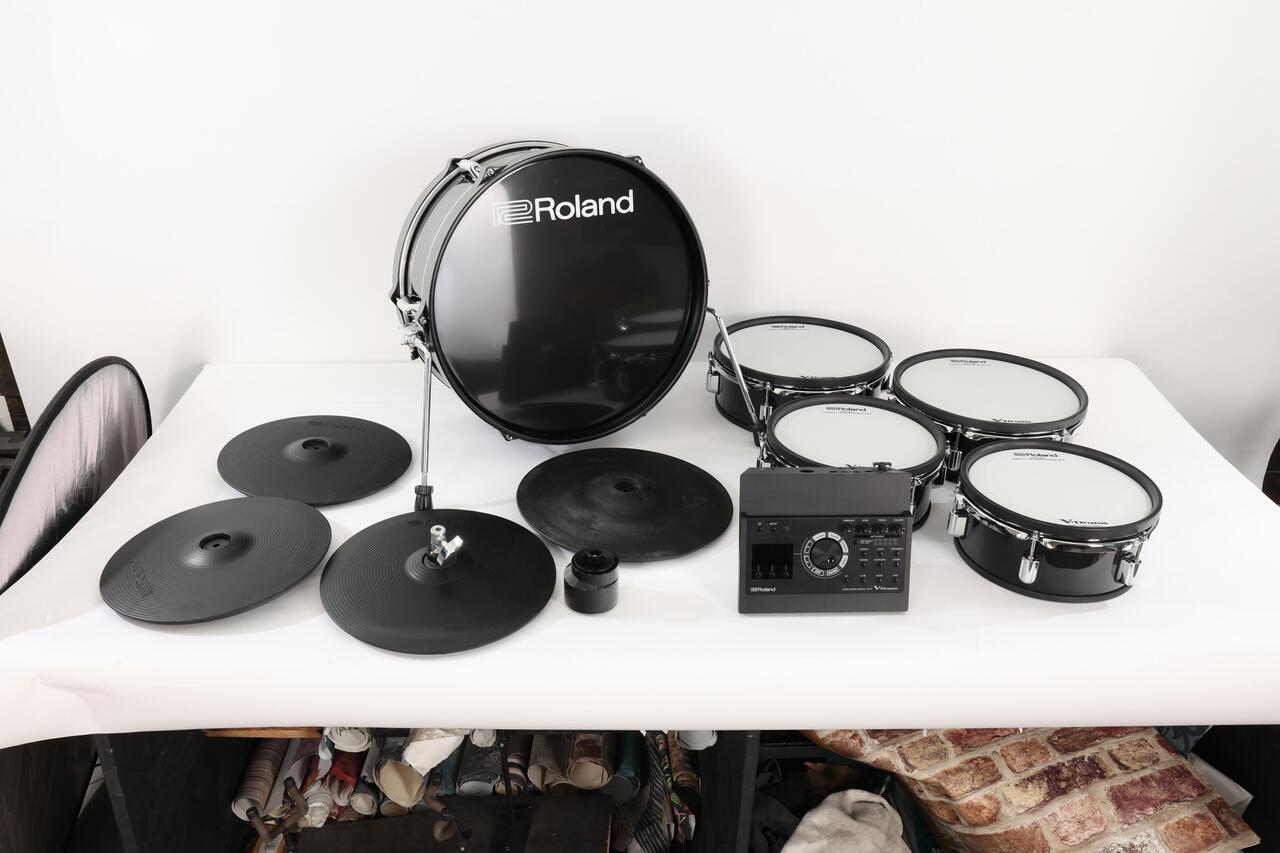 Second Hand Roland VAD306 Drumkit with, hi hat stand, stool and throne 009 - SH-168-0009 (2).jpg
