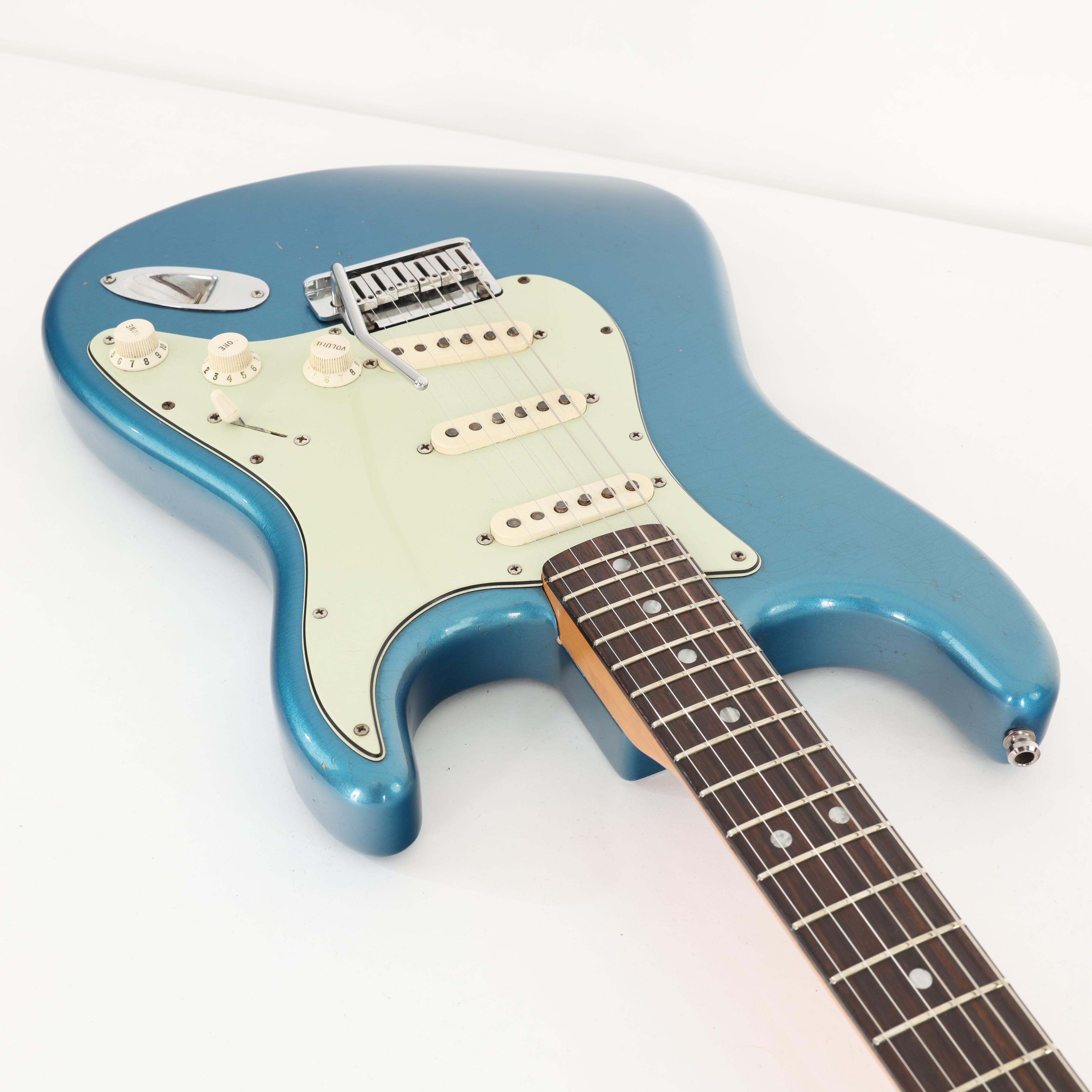 Second Hand Fender Masterbuilt Greg Fessler Limited Custom Strat Lake Placid Blue 856 - SH-114-1856 (10).jpg