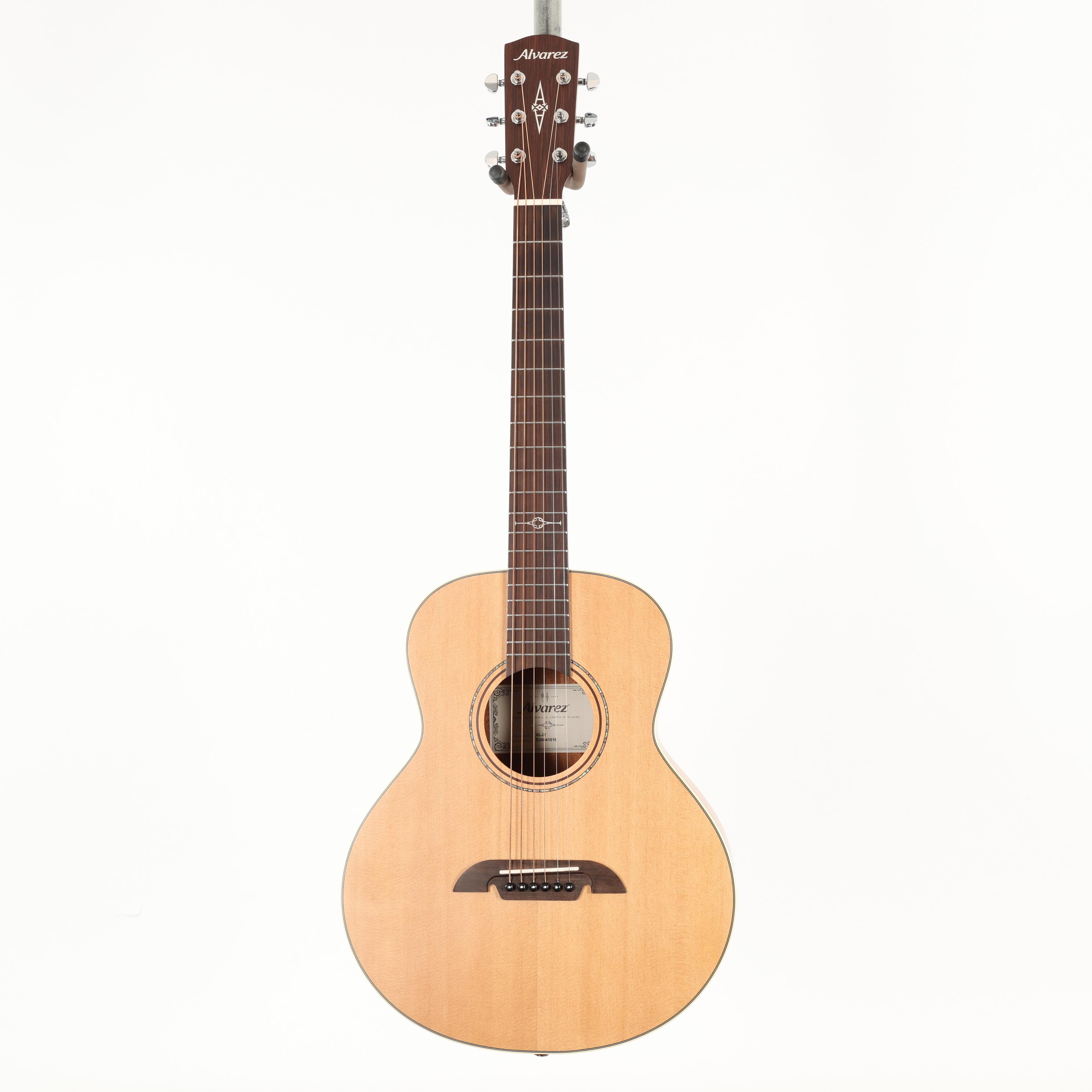 Second Hand Alvarez Artist LJ2 Little Jumbo Acoustic Guitar in Natural 530 - SH-241-6530 (3).jpg