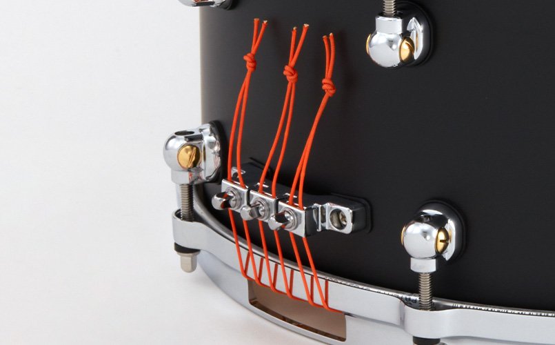 Pearl Dennis Chambers 2023 Signtaure Snare in Matte Black - DC1465SC (8).jpg