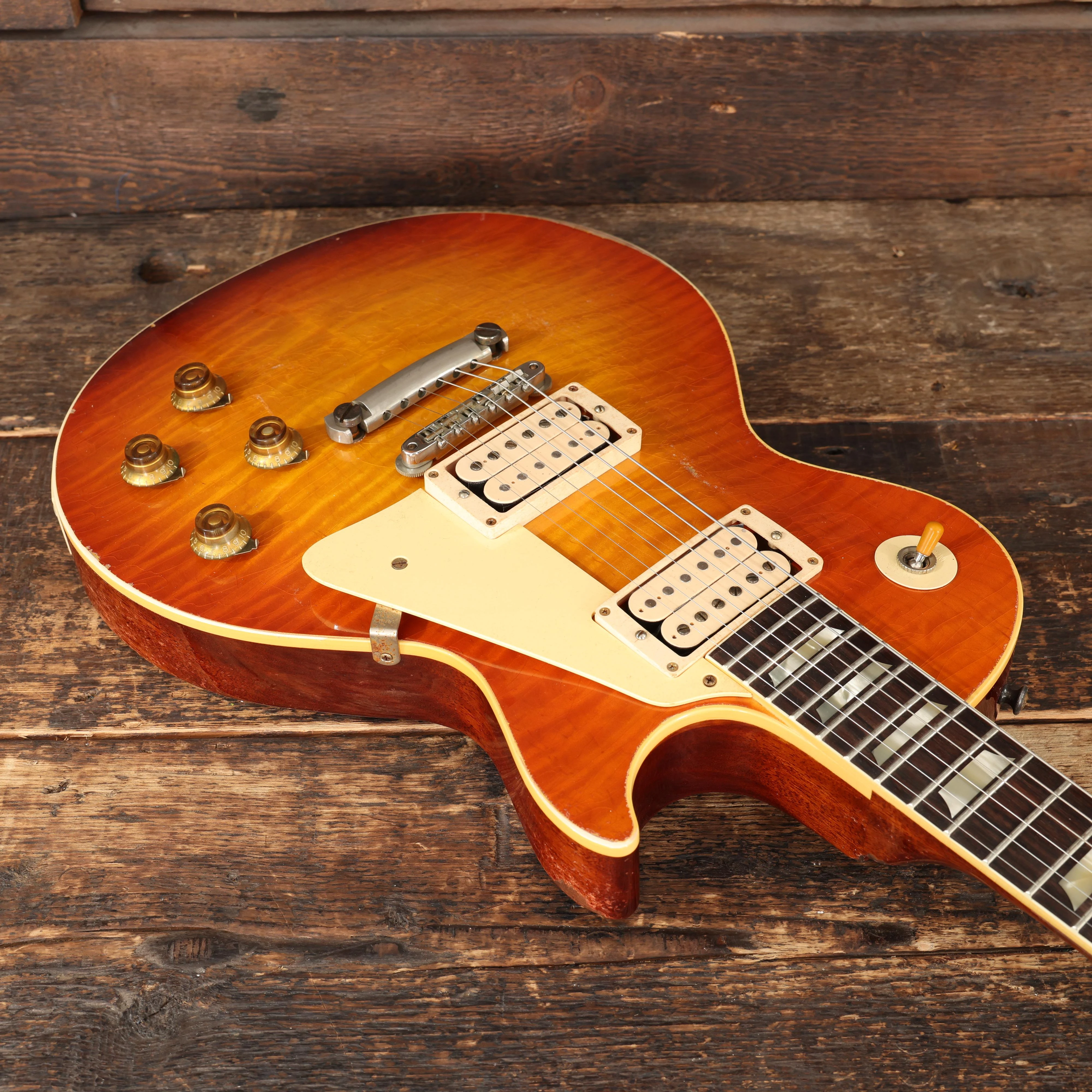 Gibson Custom Shop Murphy Lab Heavy Aged 1959 Les Paul Standard 'Beauty of the Bursts' pg-86 - 953158 (11).JPG
