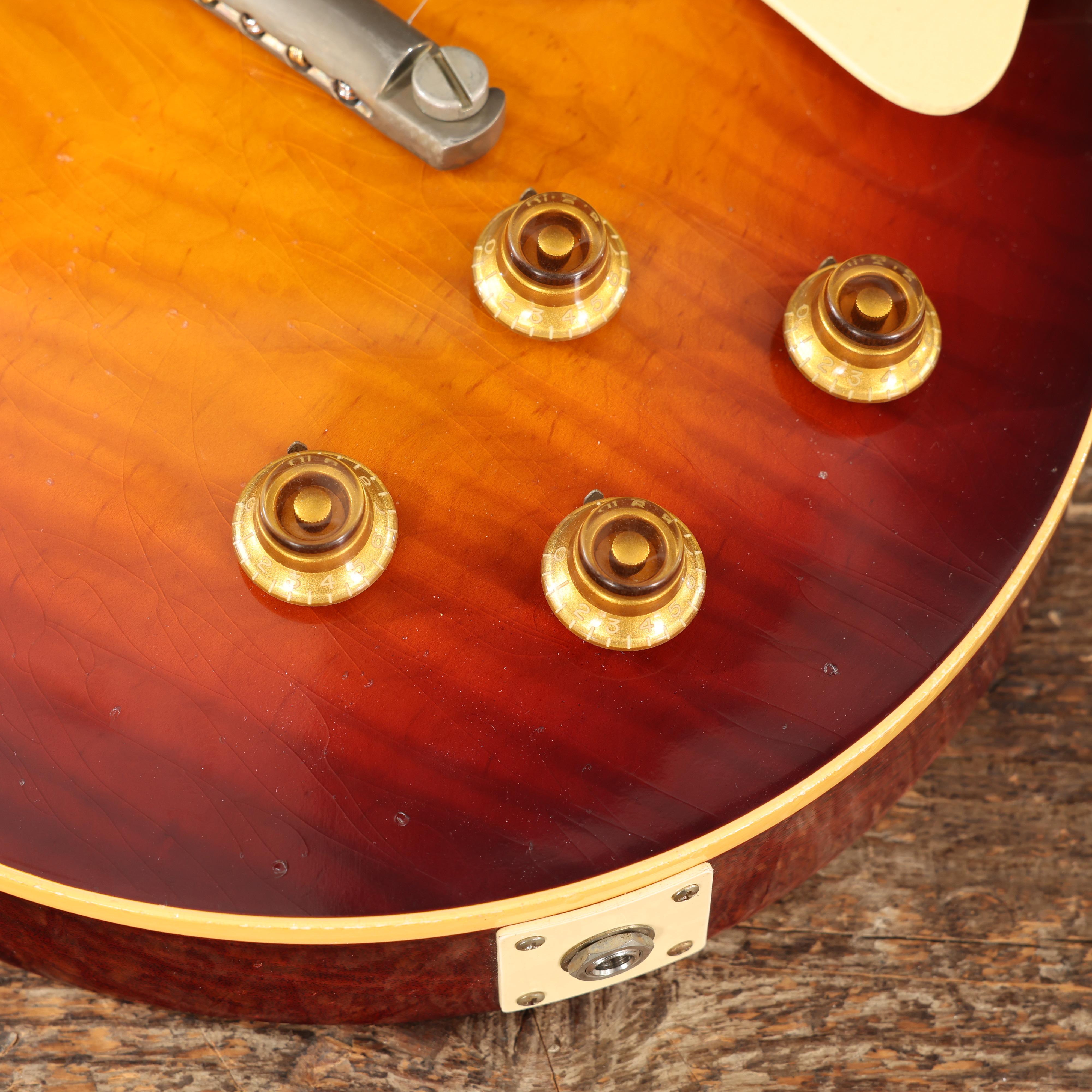 Gibson Custom Shop Murphy Lab Light Aged 1959 Les Paul Standard 'Beauty of the Bursts' pg-78 - 953464 (10).JPG