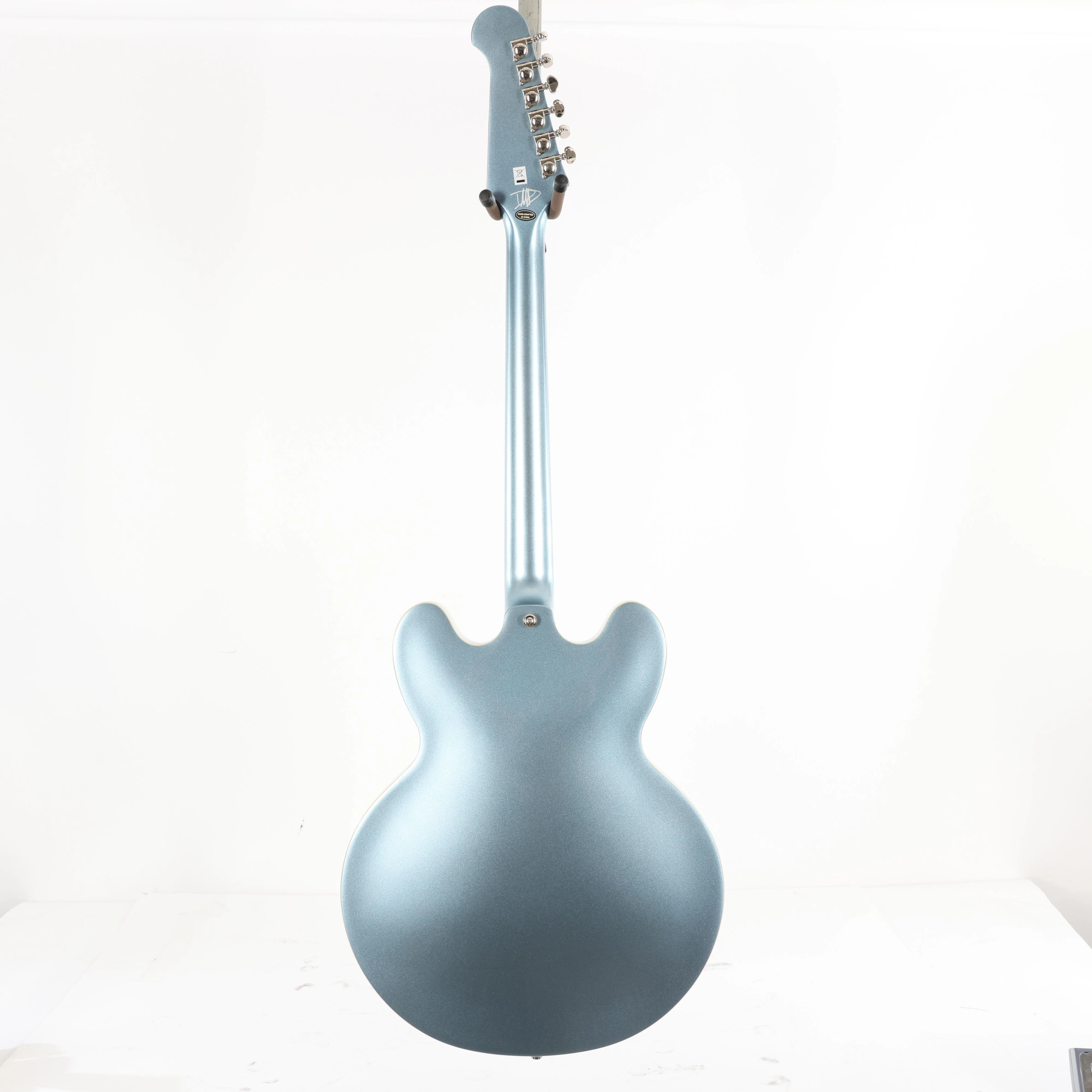 B Stock : Epiphone Artist Dave Grohl Signature DG-335 Semi-Hollow Electric Guitar in Pelham Blue - 013 - B-EIGCDG335-0013 (4).jpg