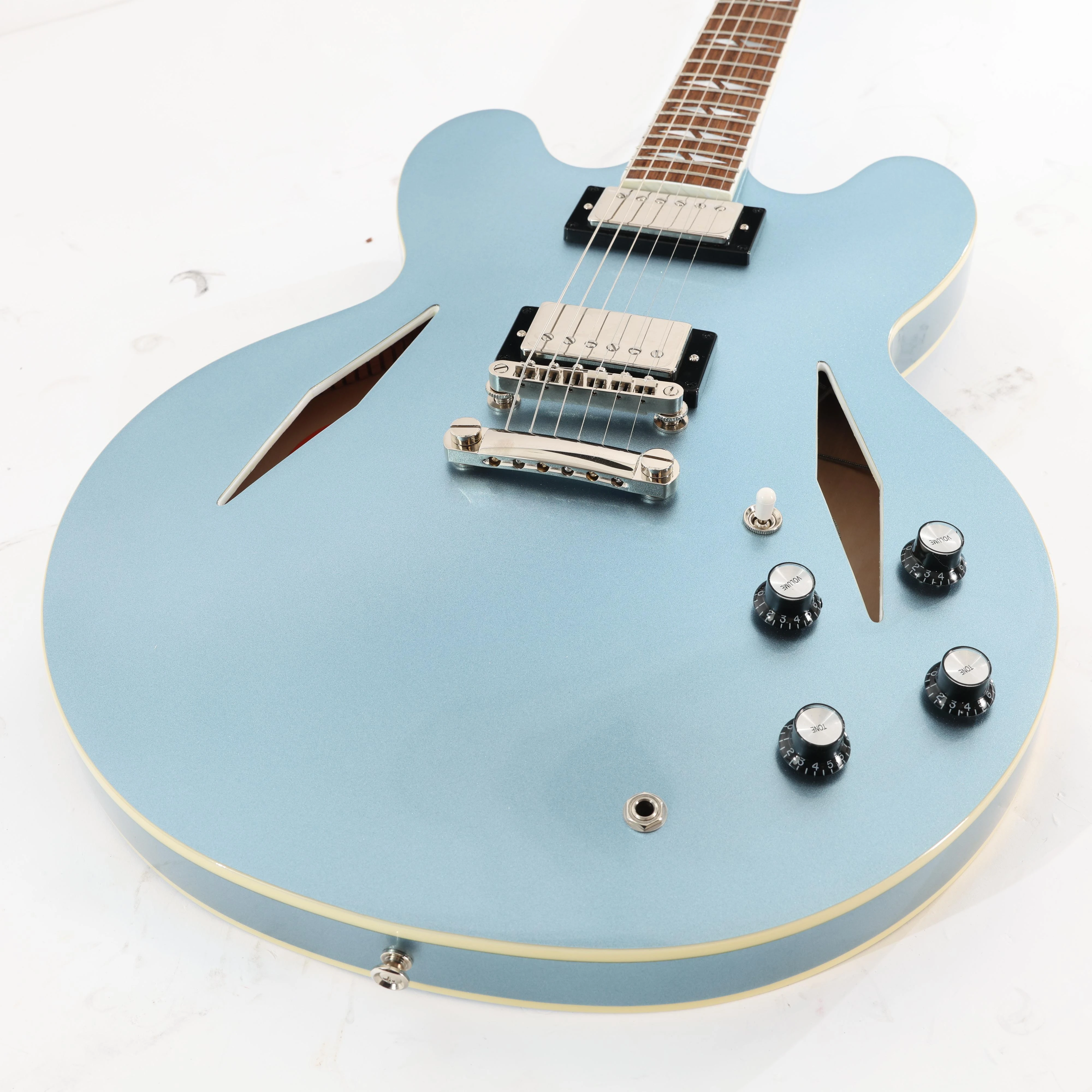 B Stock : Epiphone Artist Dave Grohl Signature DG-335 Semi-Hollow Electric Guitar in Pelham Blue - 013 - B-EIGCDG335-0013 (6).jpg