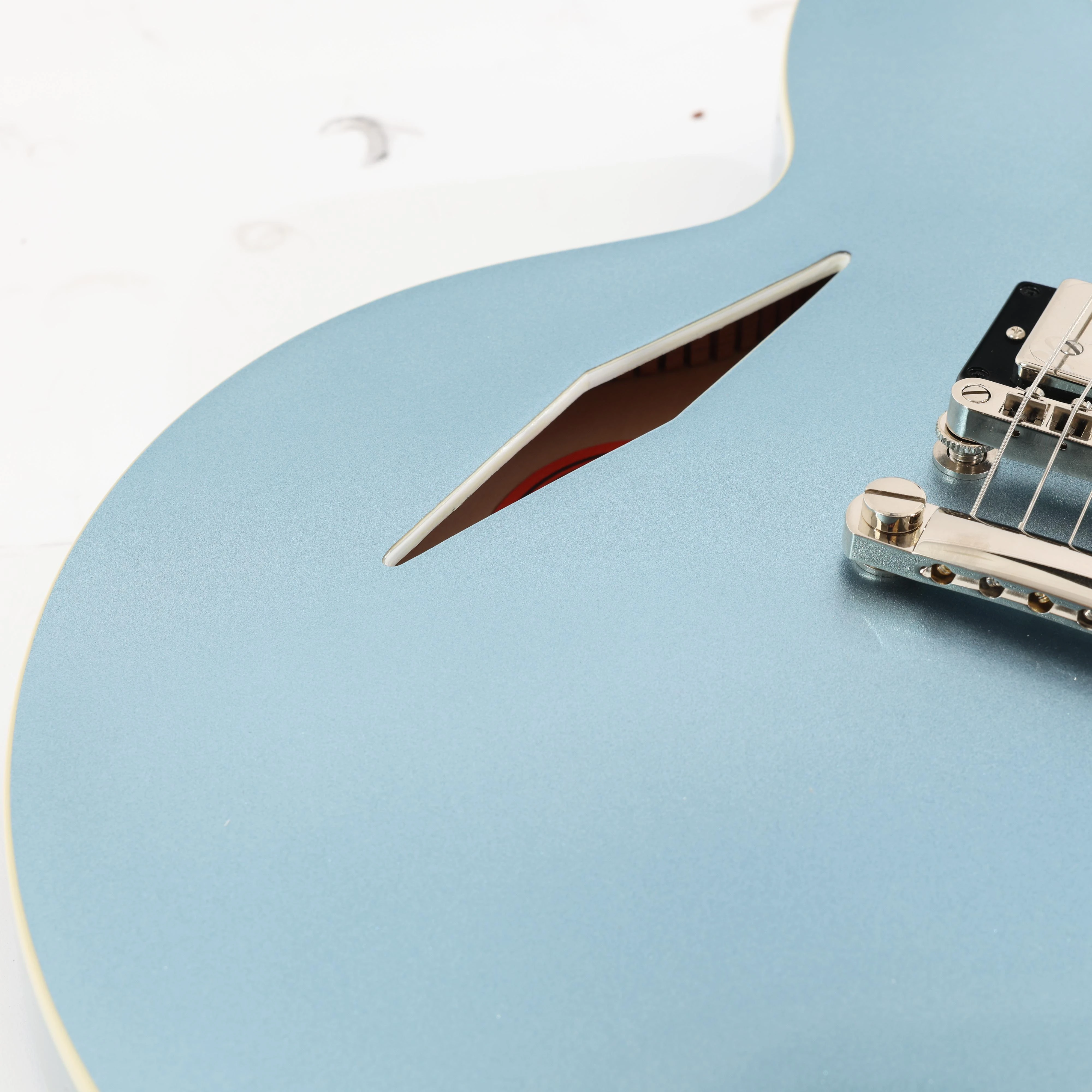 B Stock : Epiphone Artist Dave Grohl Signature DG-335 Semi-Hollow Electric Guitar in Pelham Blue - 013 - B-EIGCDG335-0013 (8).jpg