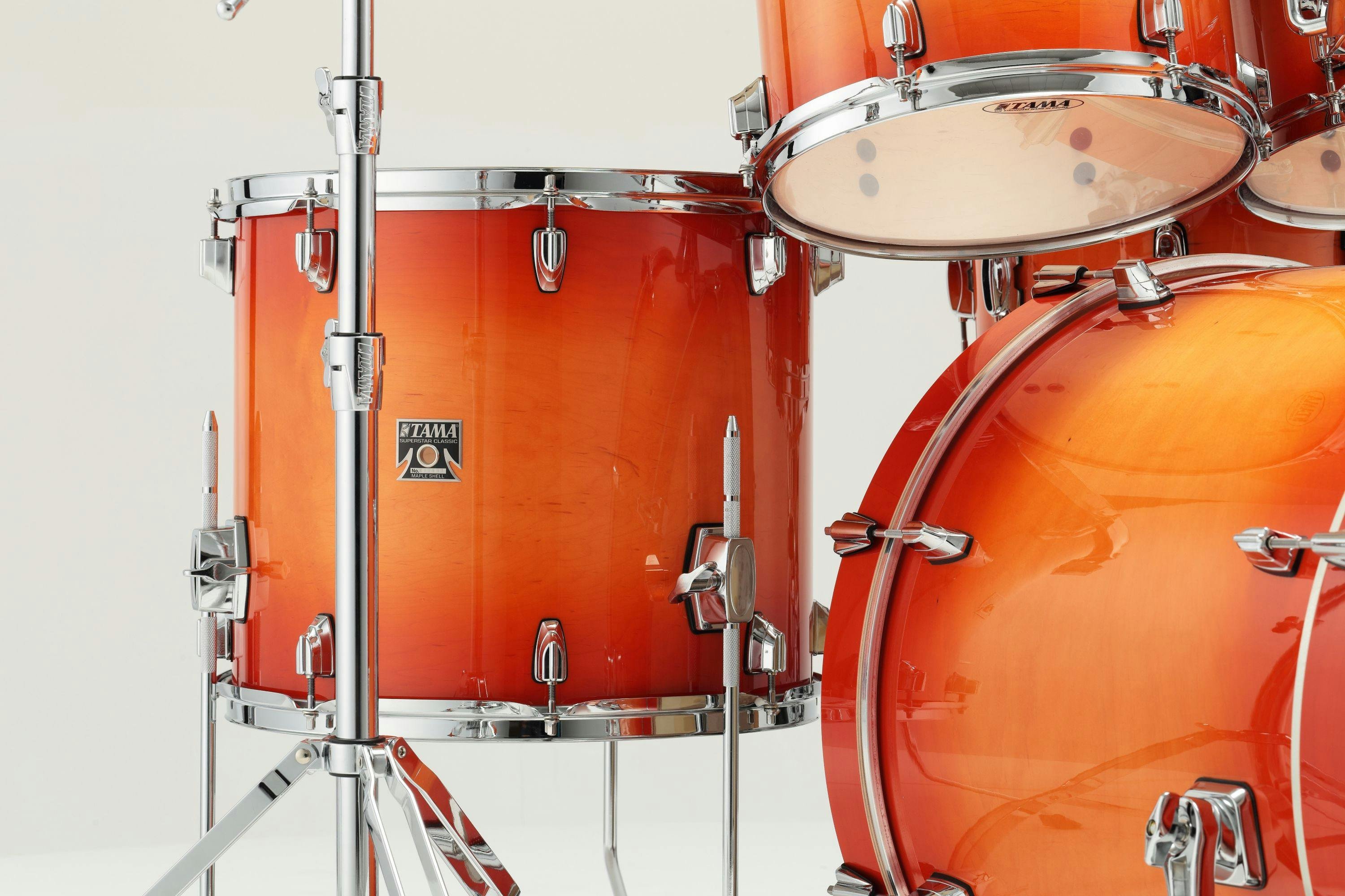 Tama Superstar Classic Maple 5pc Shell Pack in Tangerine Lacquer Burst - 281881-CL52KS_TLB_Detail1_GZ.jpg