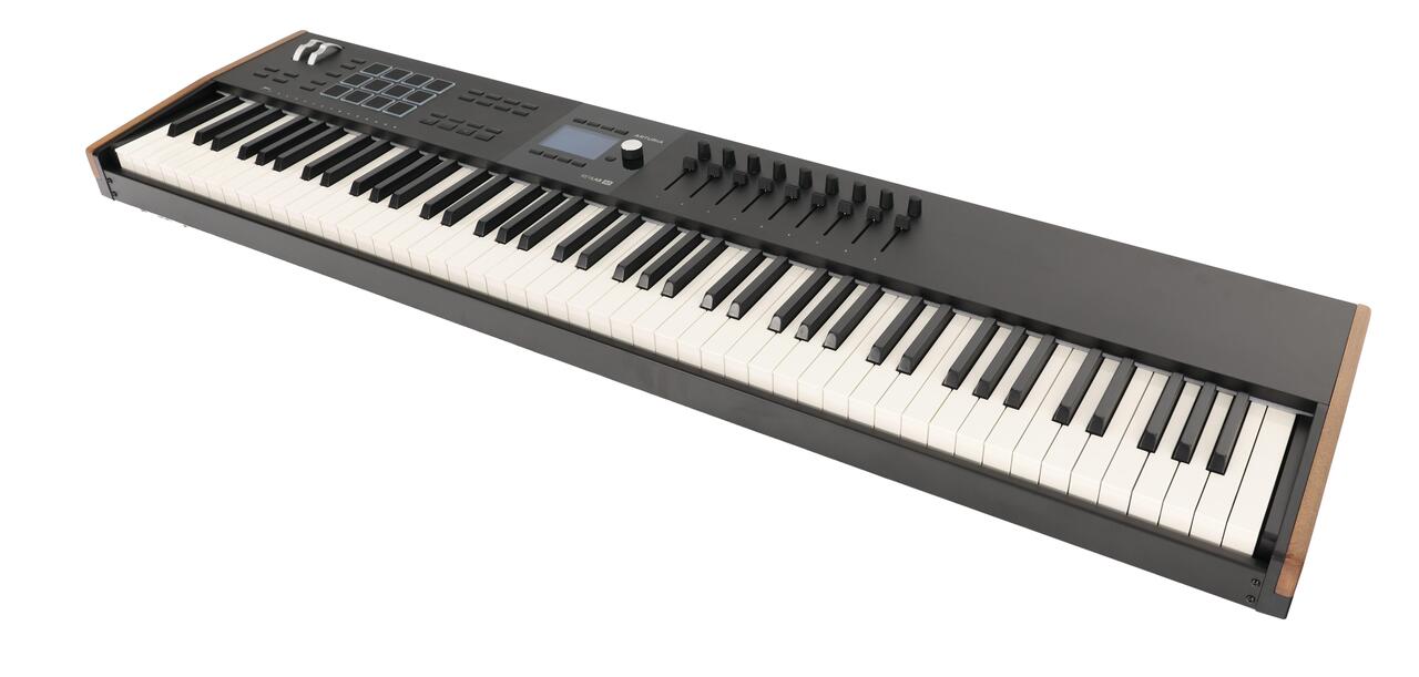 Second Hand Arturia Keylab 88 MK3 MIDI Keyboard & Controller In Black 775 - SH-204-1775 (5).jpg