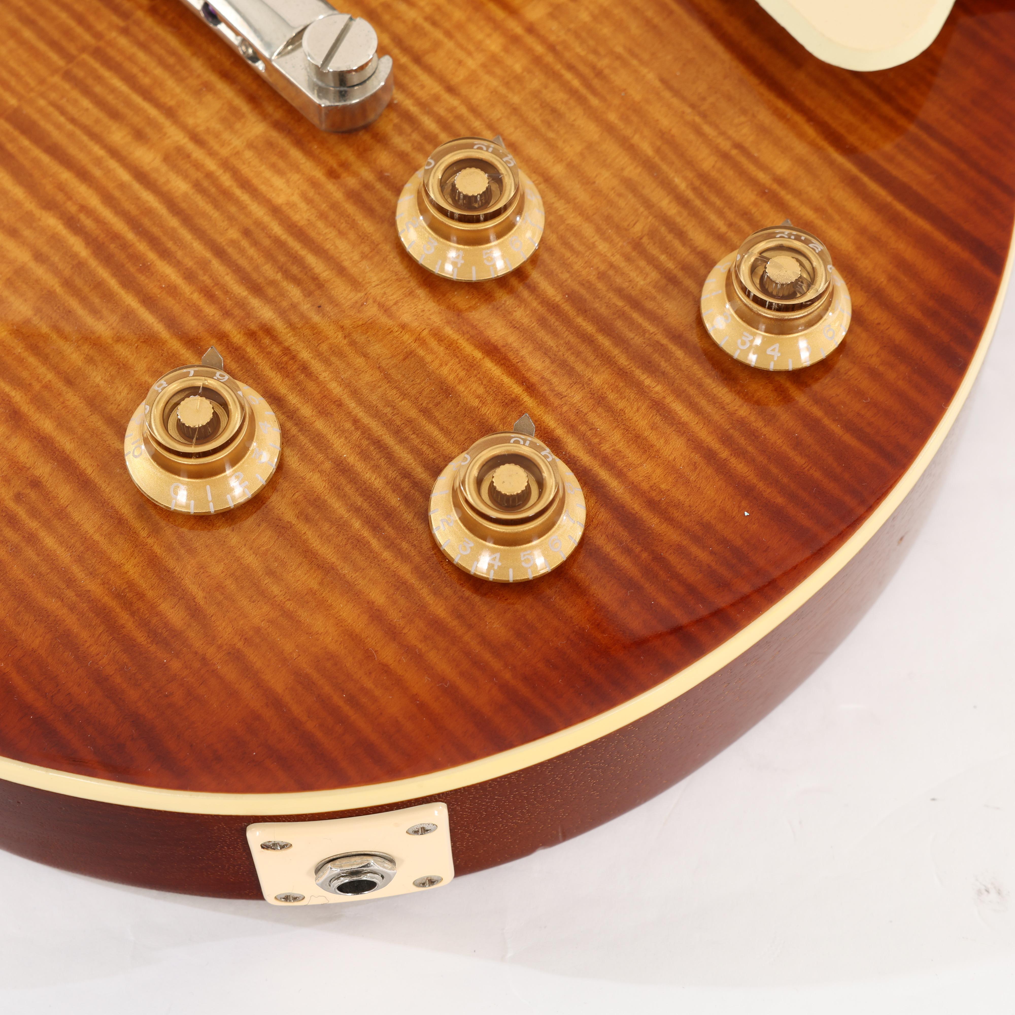 Second Hand Epiphone Les Paul PRO Traditional w hardcase 012 - SH-241-5012 (7).jpg