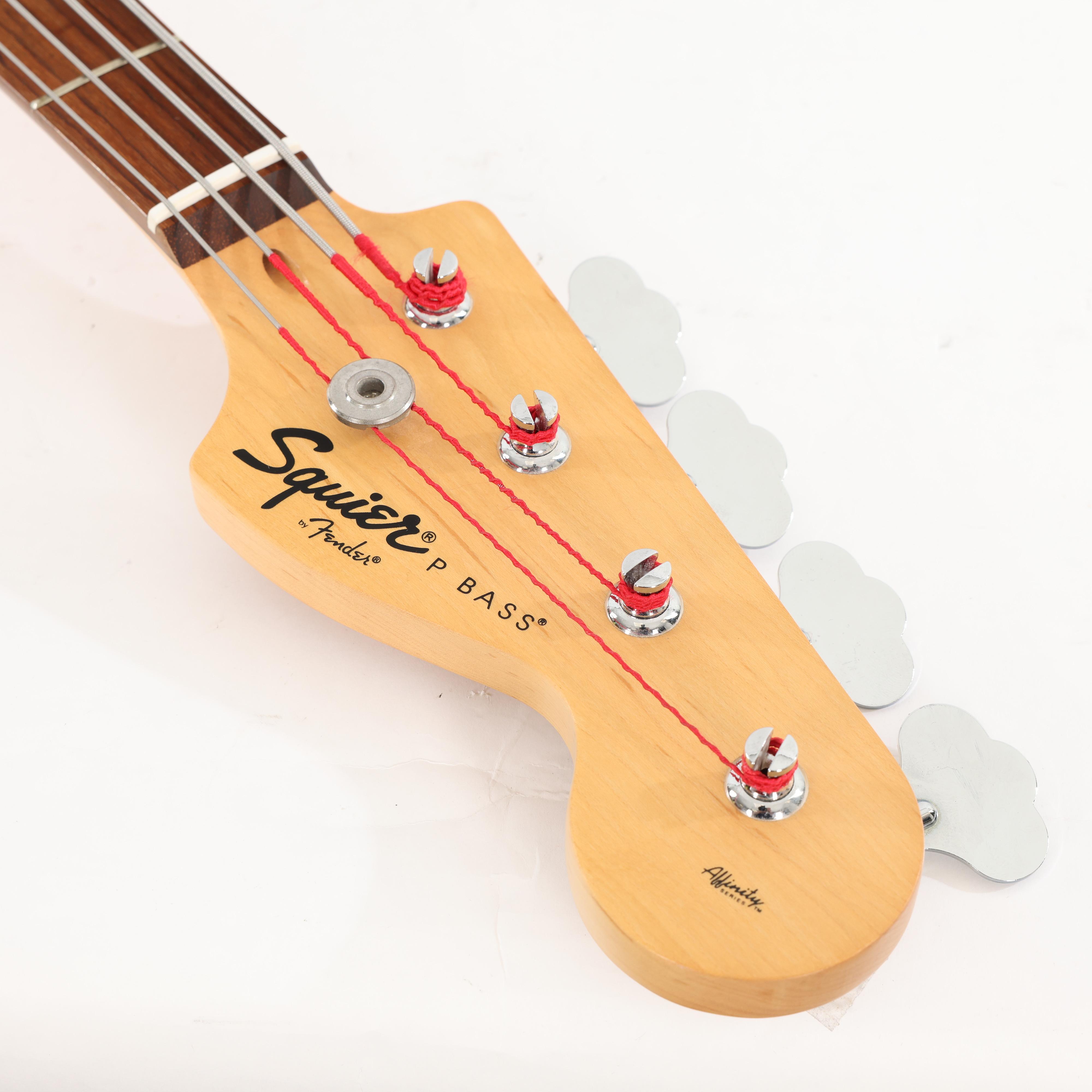 Second Hand Squier Affinity P bass 524 - SH-235-2524 (11).jpg