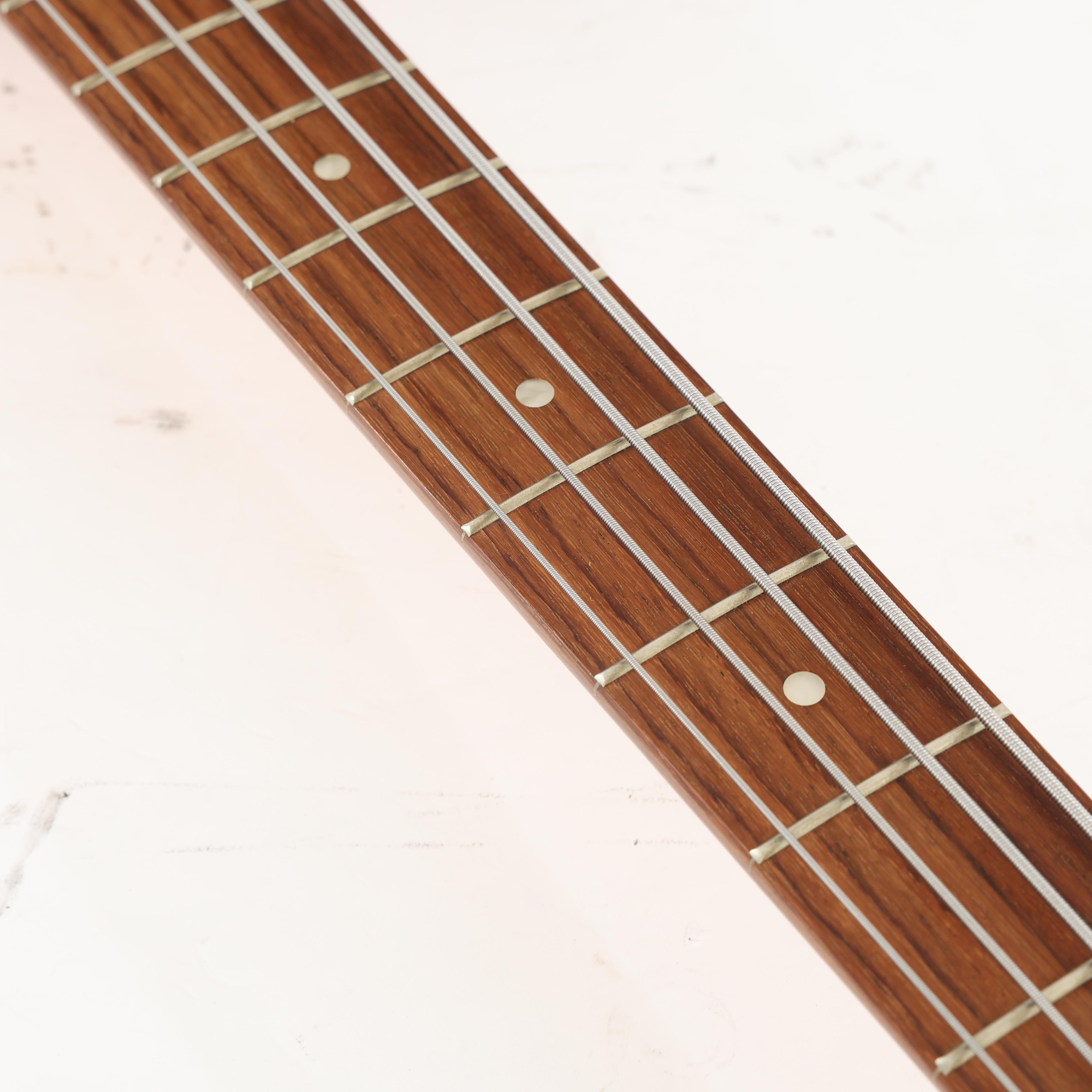 Second Hand Squier Affinity P bass 524 - SH-235-2524 (10).jpg