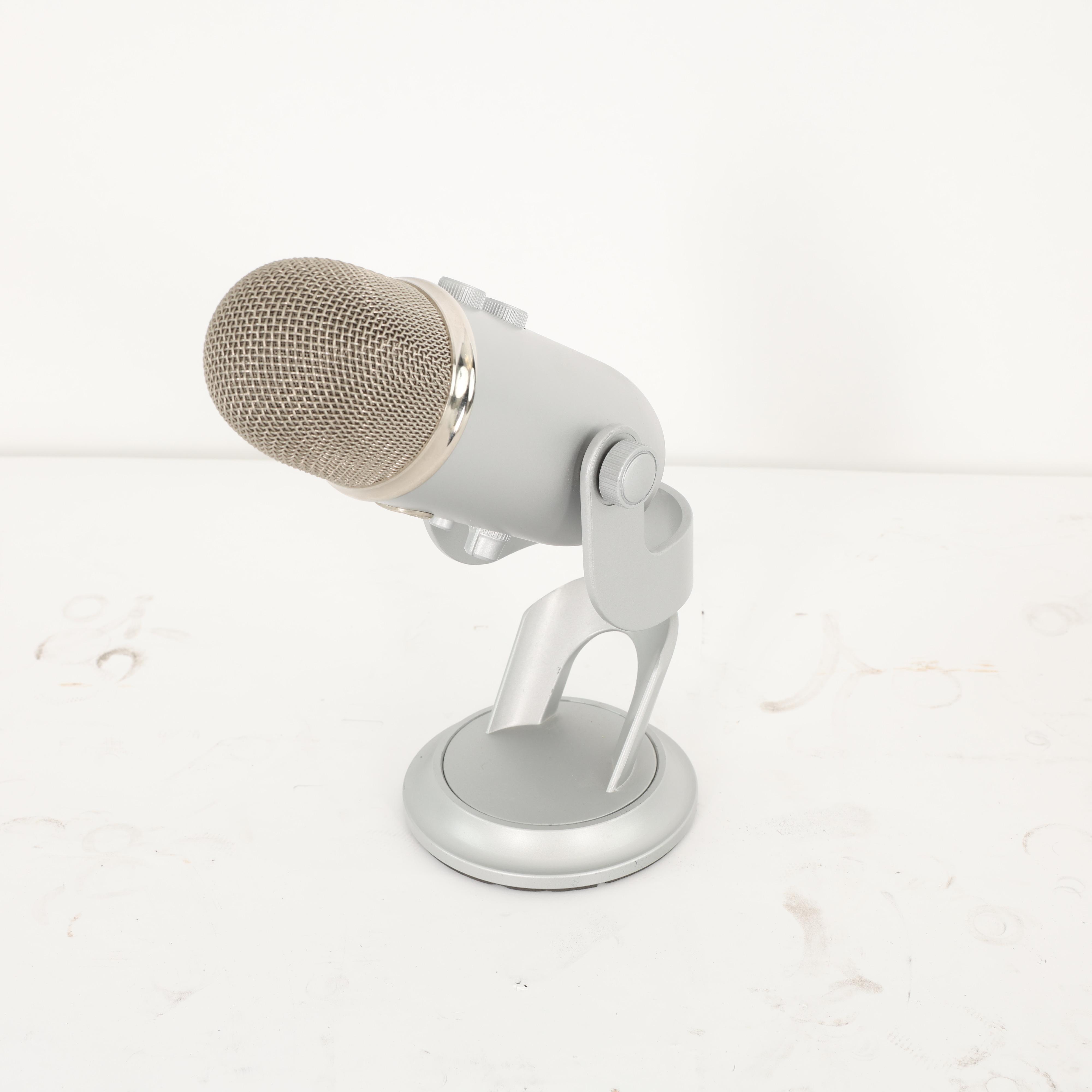 Second Hand Blue Yeti USB Microphone 770 - SH-204-1770 (3).jpg