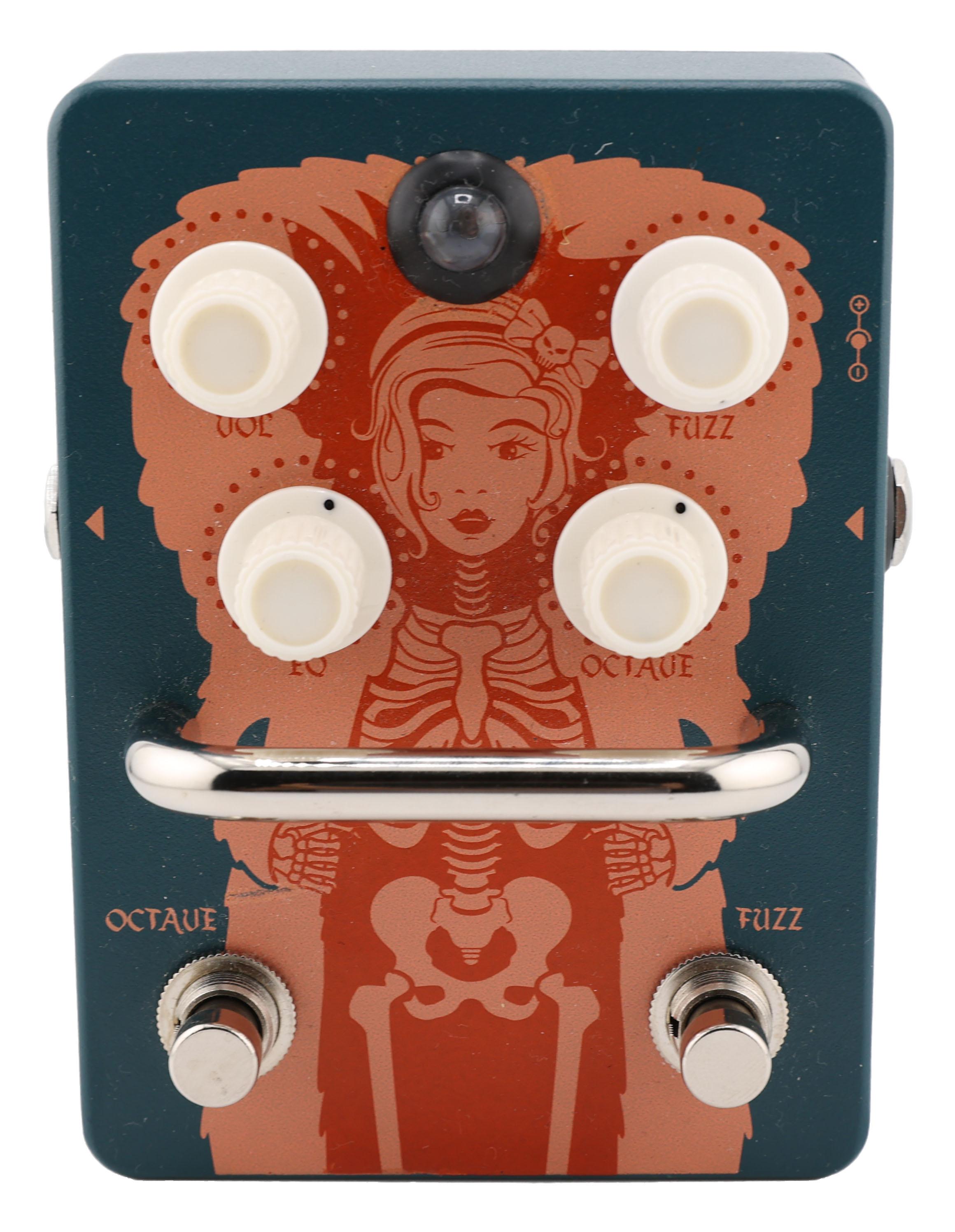 Second Hand Orange Fur Coat Fuzz Pedal 561 - SH-114-2561 (2).jpg