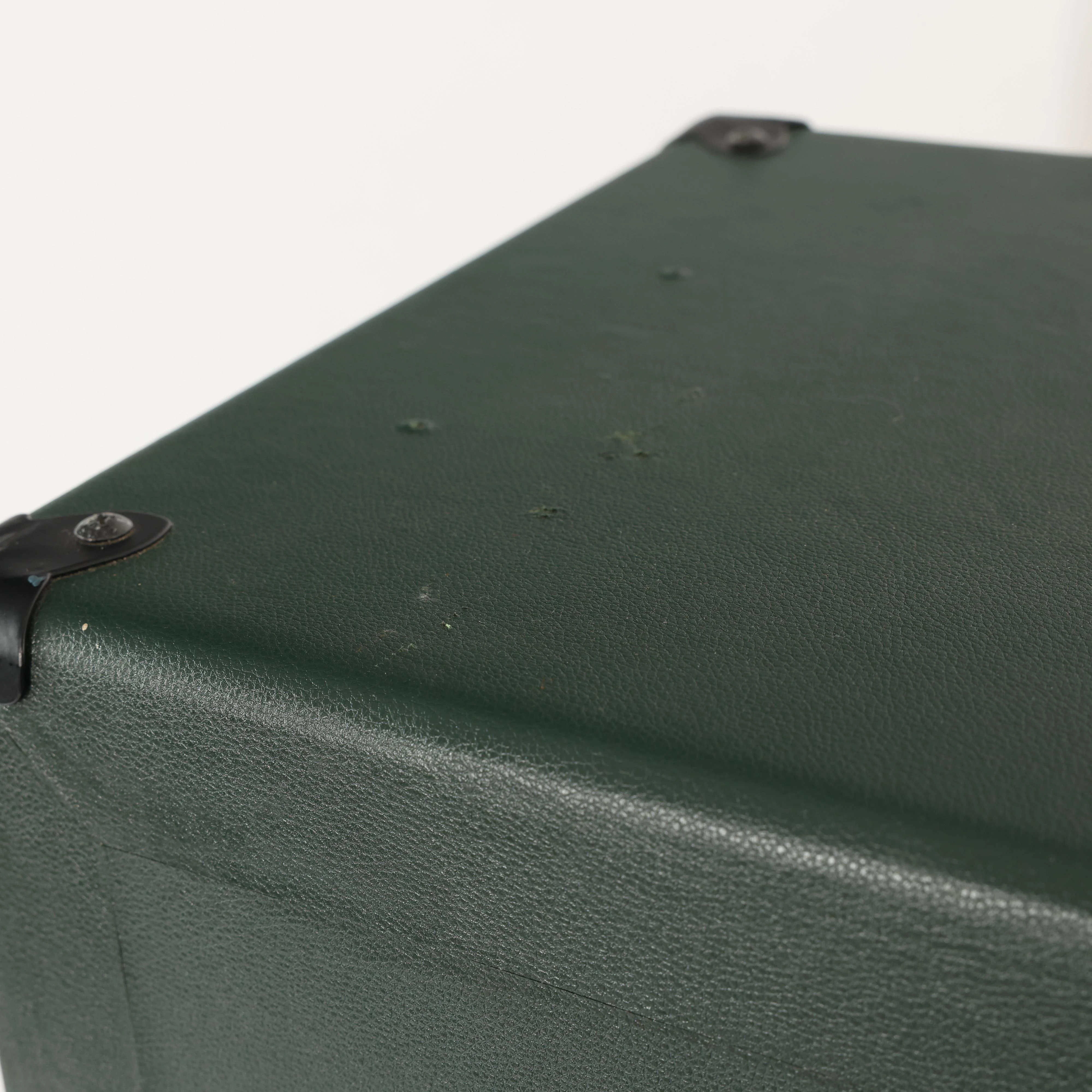 Second Hand Hartwood 2x12 Cabinet in British Racing Green With Celestion G-1275T 567 - SH-114-2567 (6).jpg