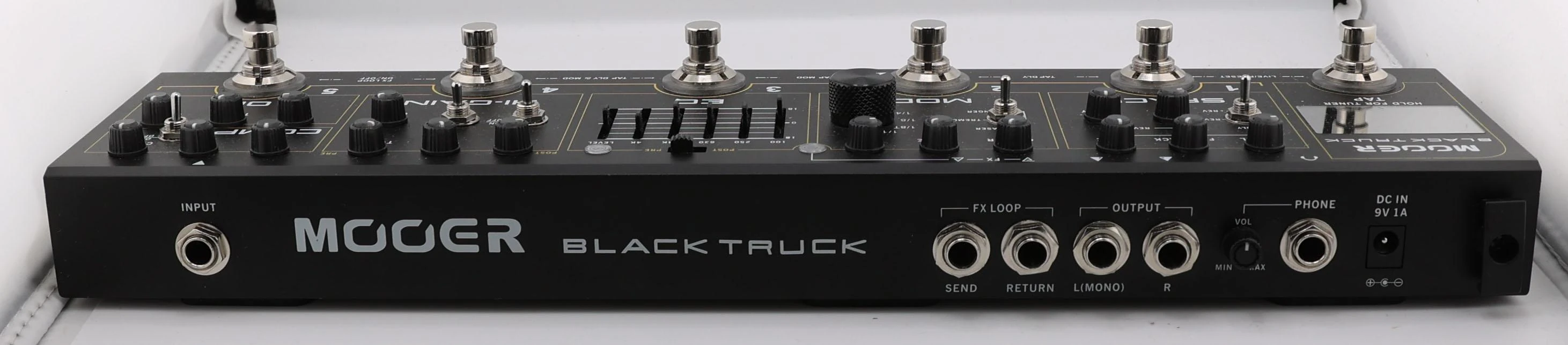 Second Hand Mooer Blacktruck Multi-FX Pedal #056 - SH-141-6056 (5).jpg