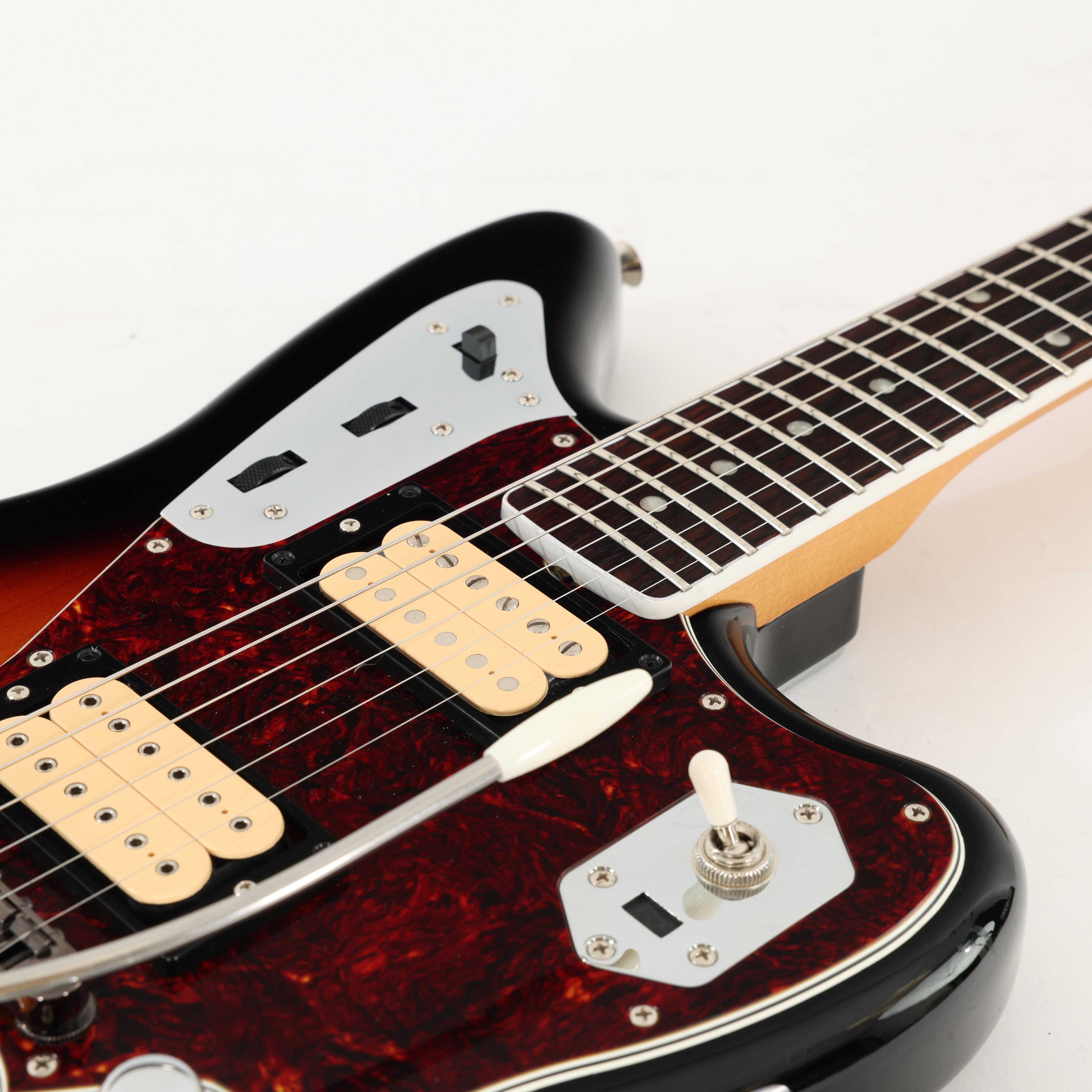 Second Hand Fender Kurt Cobain Jaguar with Hardcase and Photobook 565 - SH-114-2565 (6).jpg
