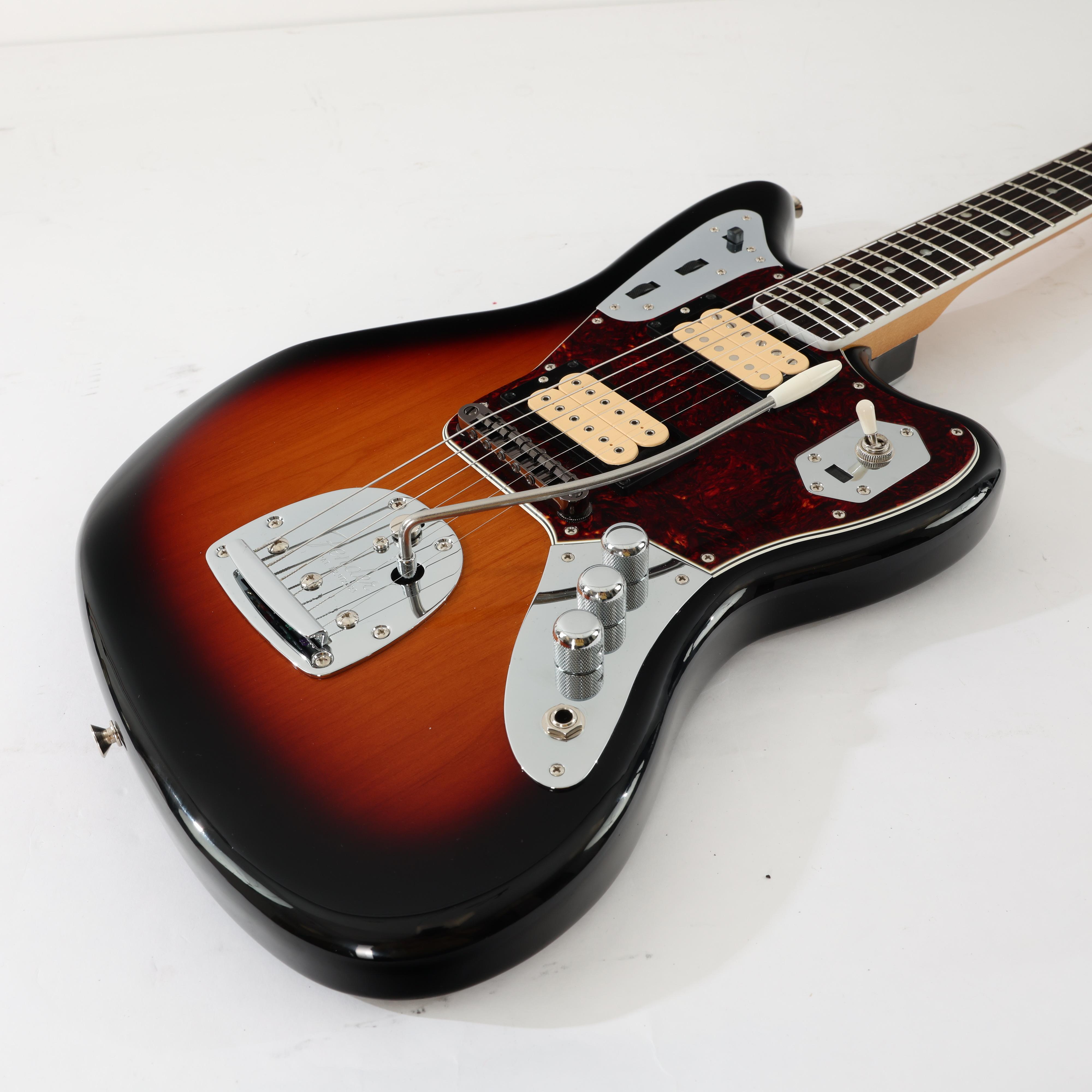 Second Hand Fender Kurt Cobain Jaguar with Hardcase and Photobook 565 - SH-114-2565 (5).jpg