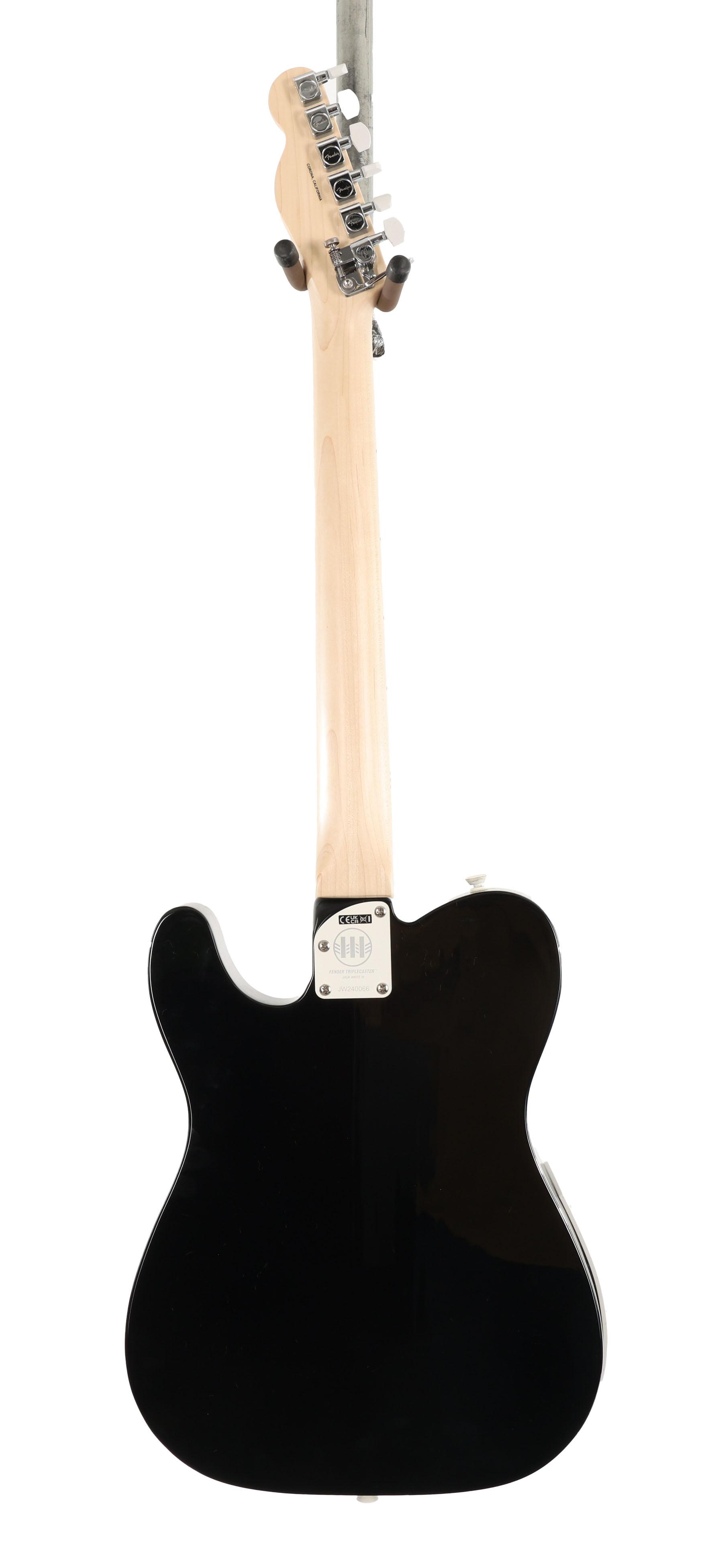 Second Hand Fender Triplecaster Jack White Signature 564 - SH-114-2564 (4).jpg