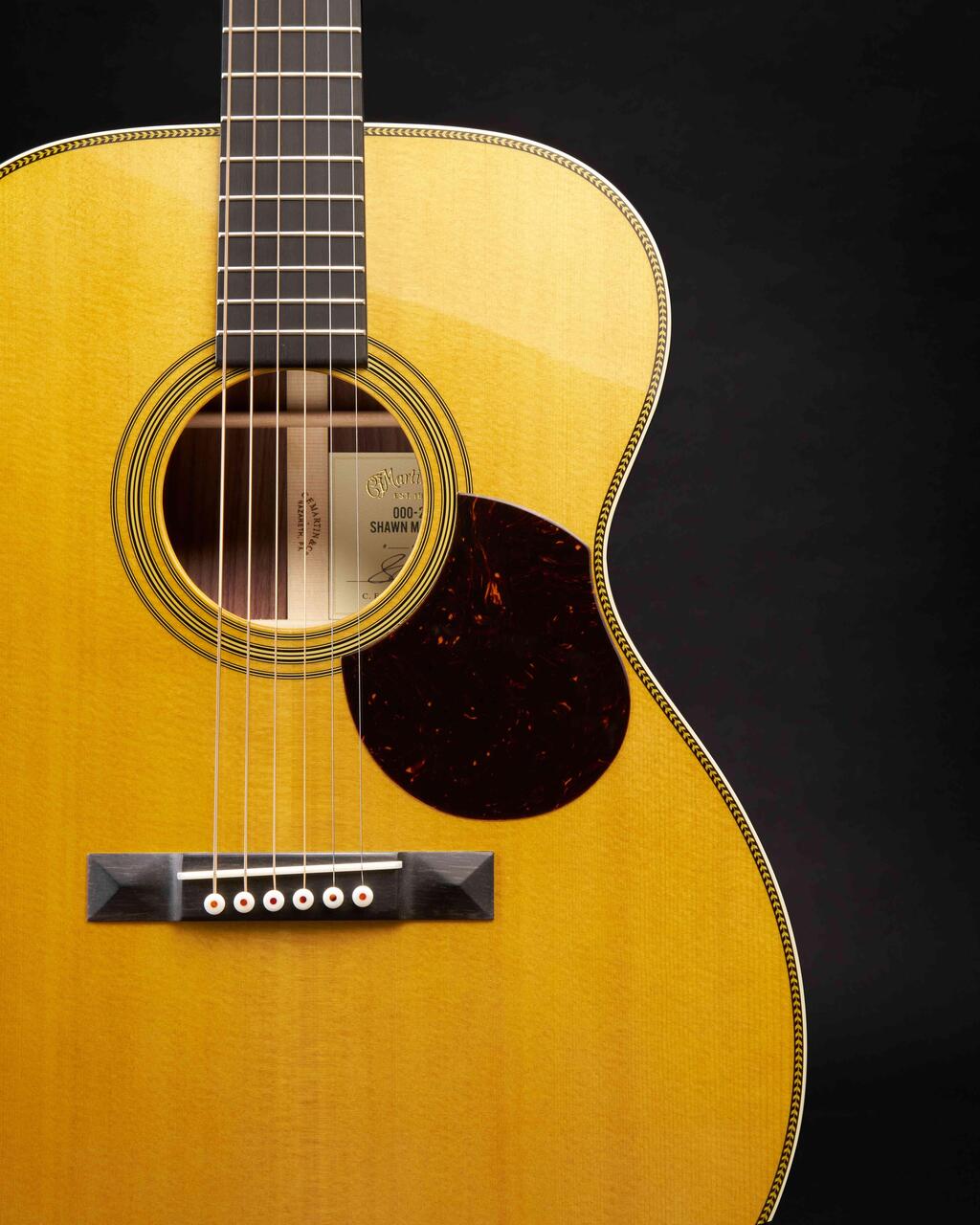 Martin 000-28 Shawn Mendes Acoustic Guitar - 000-28MENDES-6.jpg