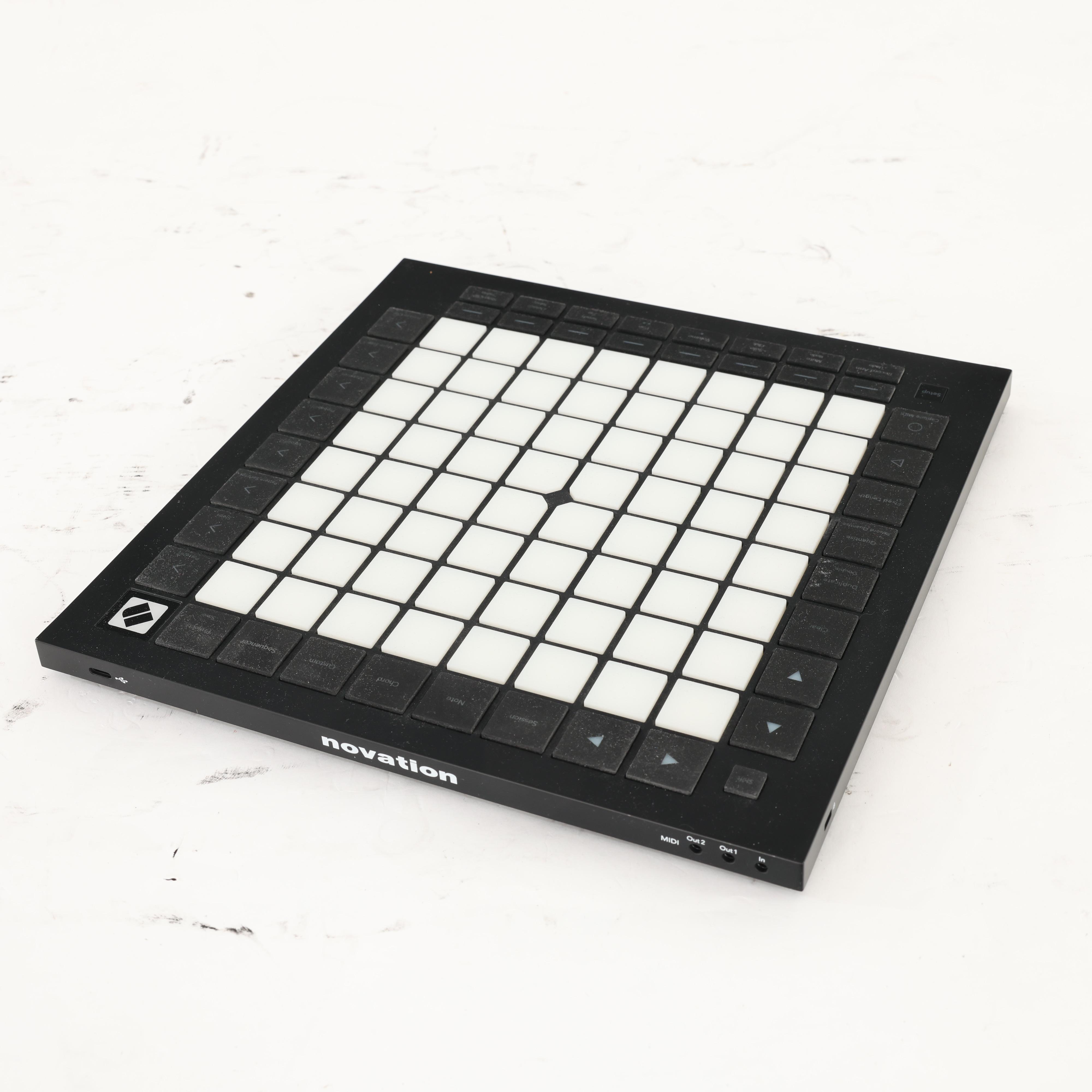 Second Hand Novation Launchpad Pro MK3 #604 - SH-241-6604 (4).jpg