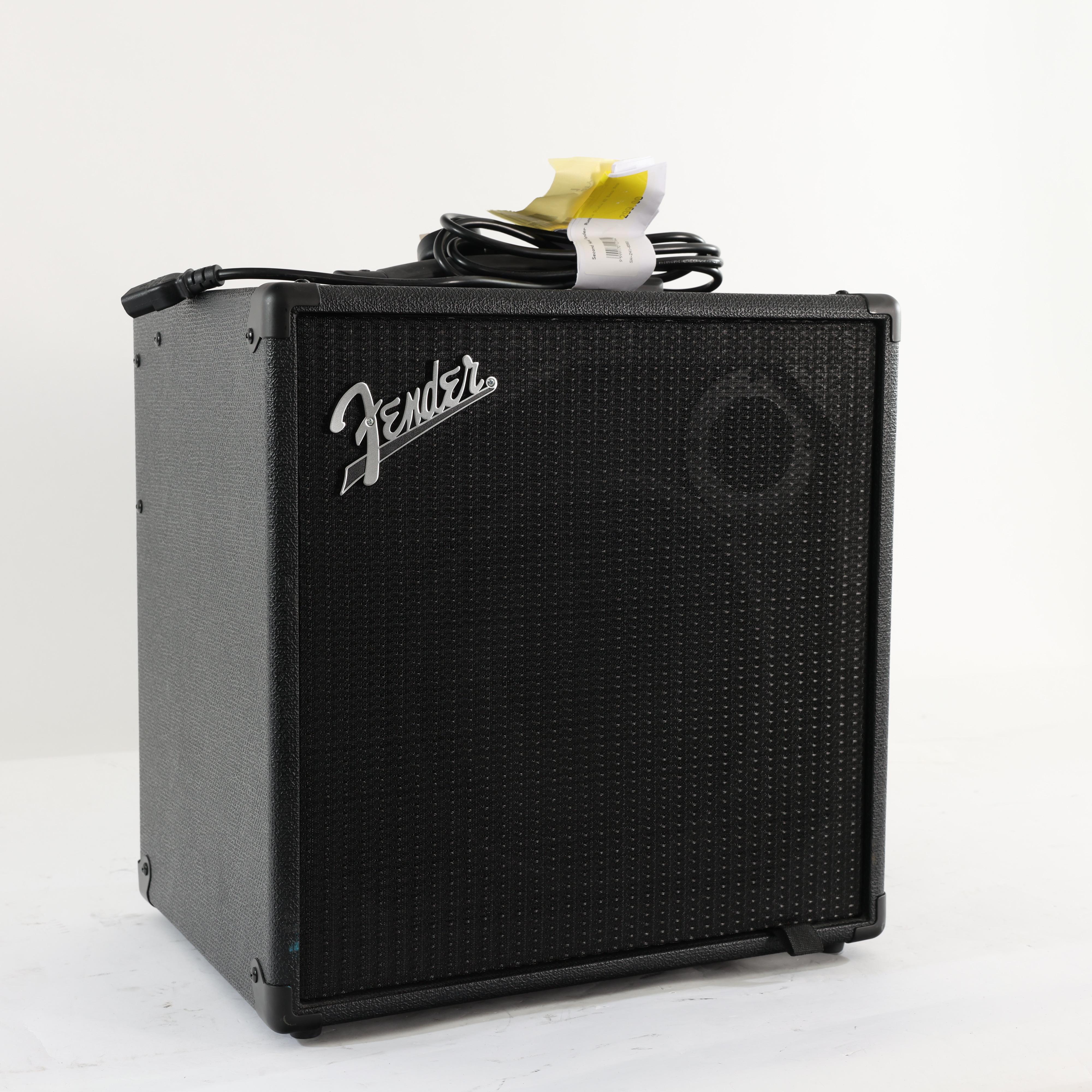 Second Hand Fender Rumble Studio 40 Bass Amp 593 - SH-241-6593 (4).jpg