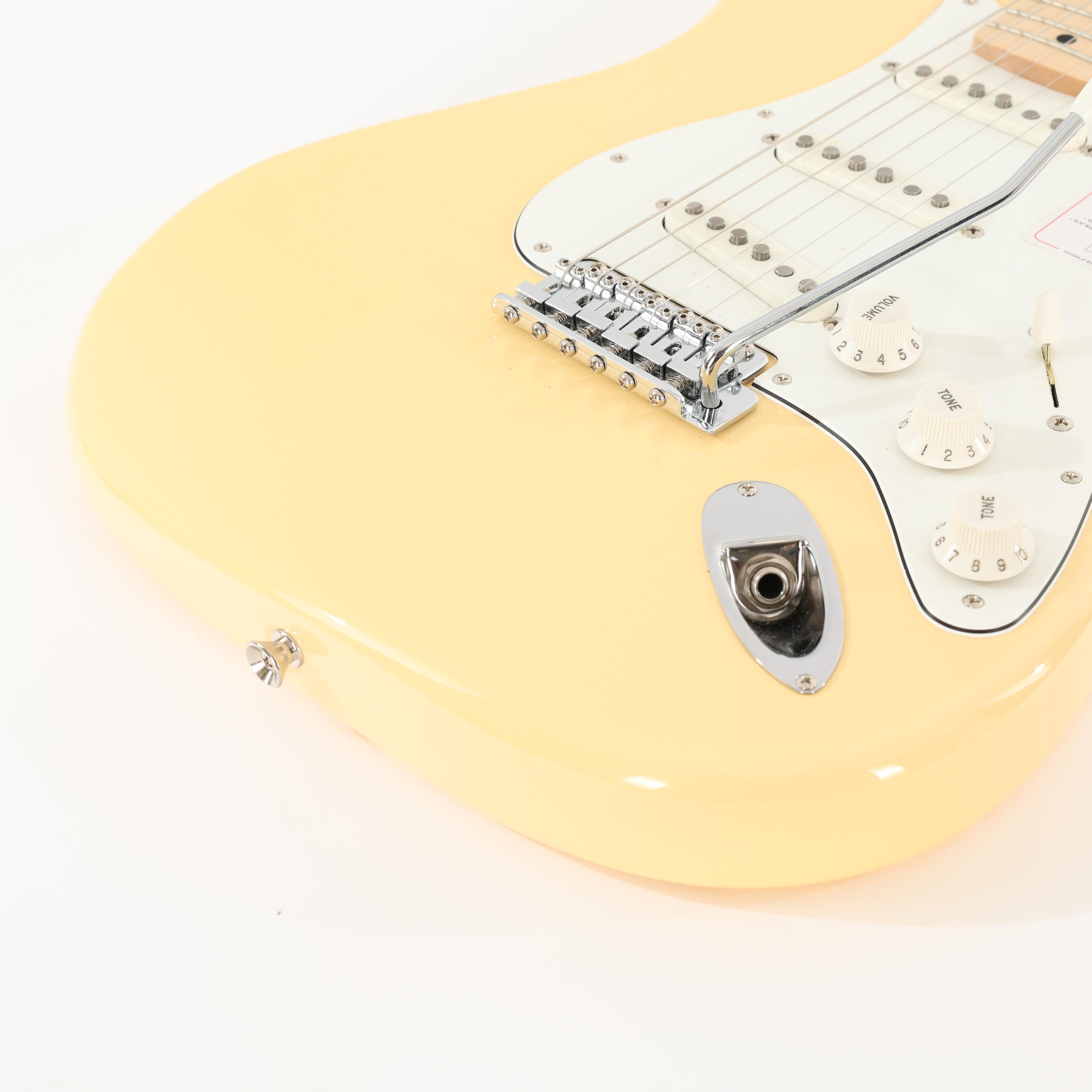 Second Hand Fender Stratocaster MIJ in Vintage White 363 - SH-141-6363 (7).jpg