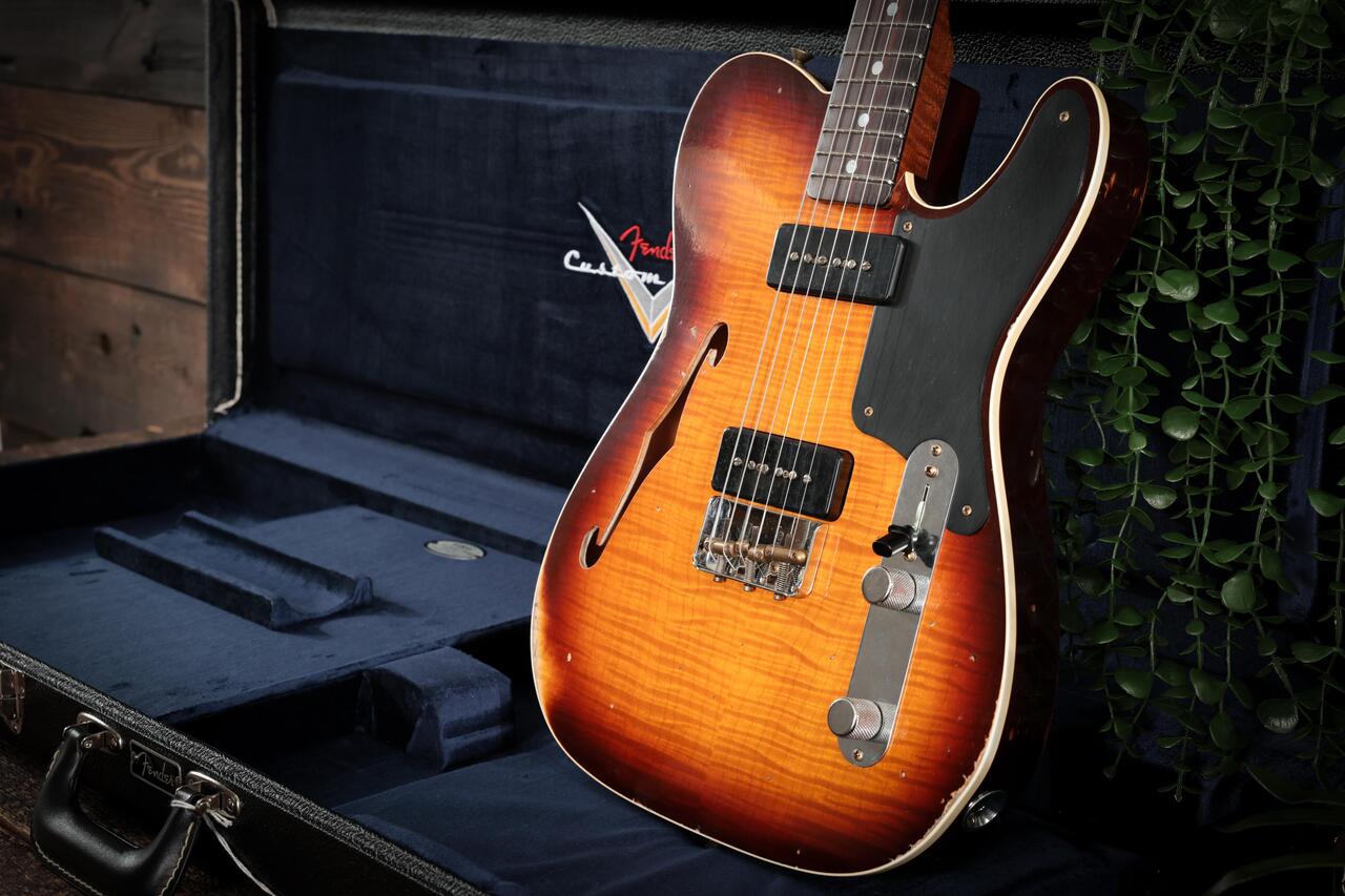Fender Custom Shop Artisan Telecaster Relic in Aged Tobacco Sunburst - CZ591030 (20).jpg