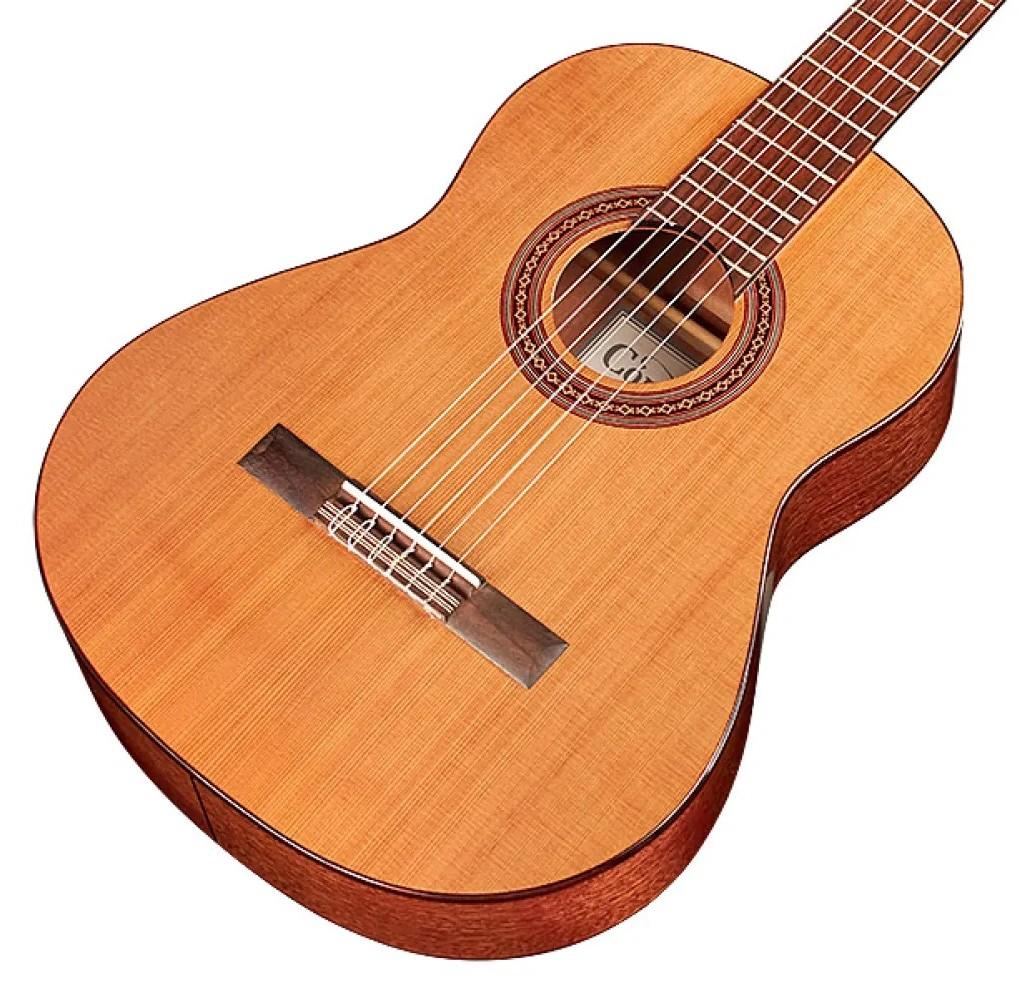 Cordoba Iberia Requinto 1/2 Sized Classical Acoustic Guitar - CIBREQU12 3.jpg