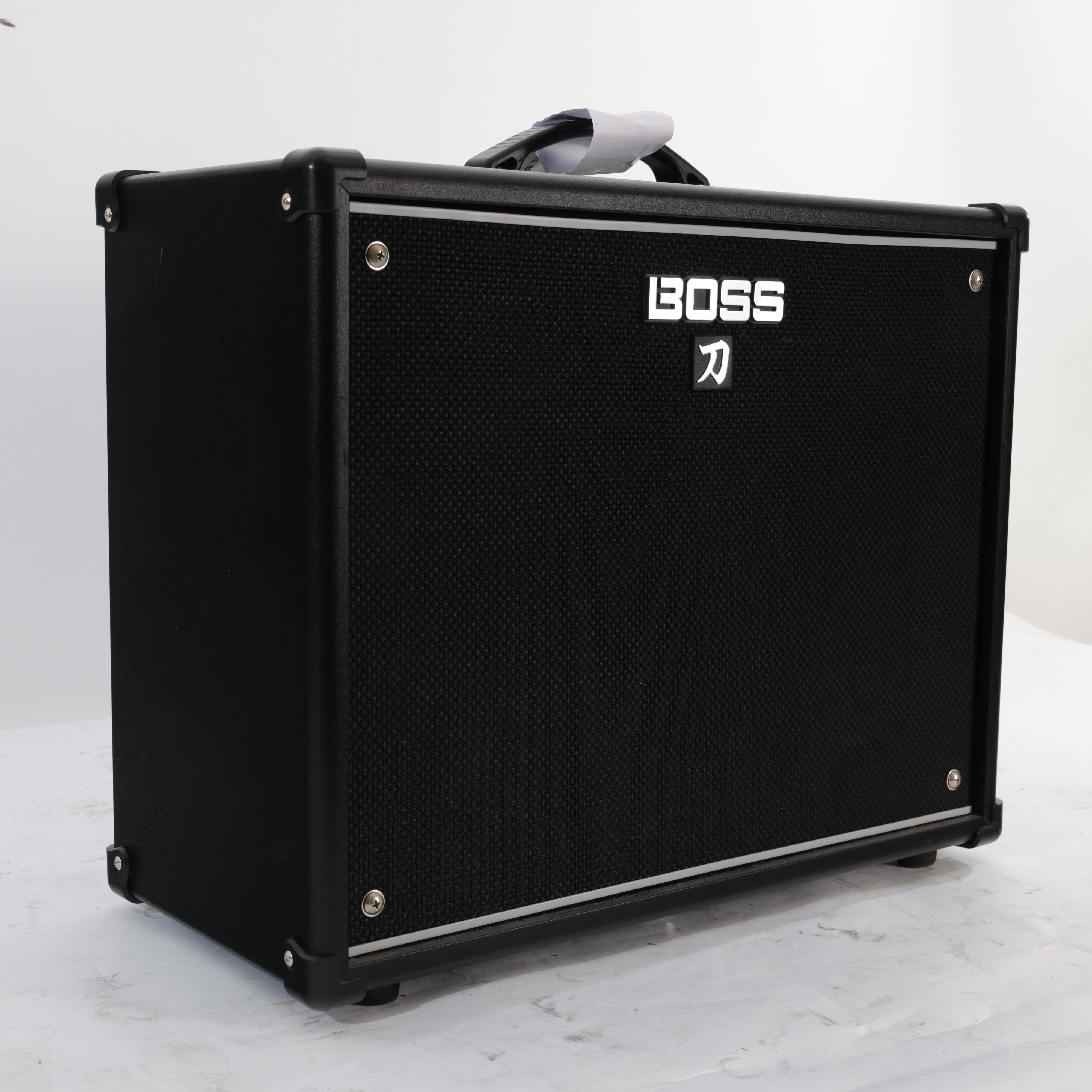 Second Hand BOSS Katana 100 MK1 375 - SH-122-1375 (3).jpg