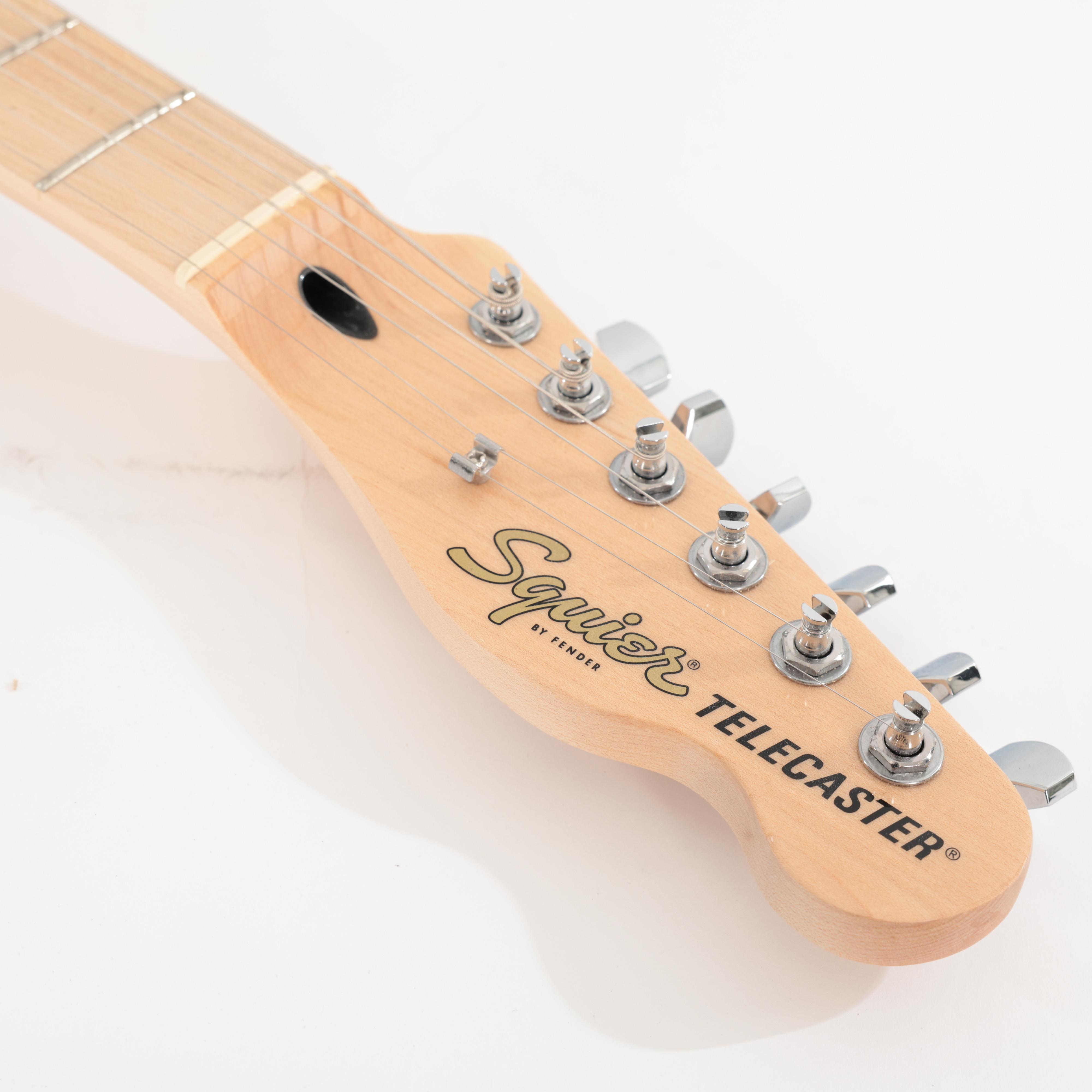 Second Hand Squier Affinity Telecaster in three tone sunburst 360 - SH-141-6360 (11).jpg