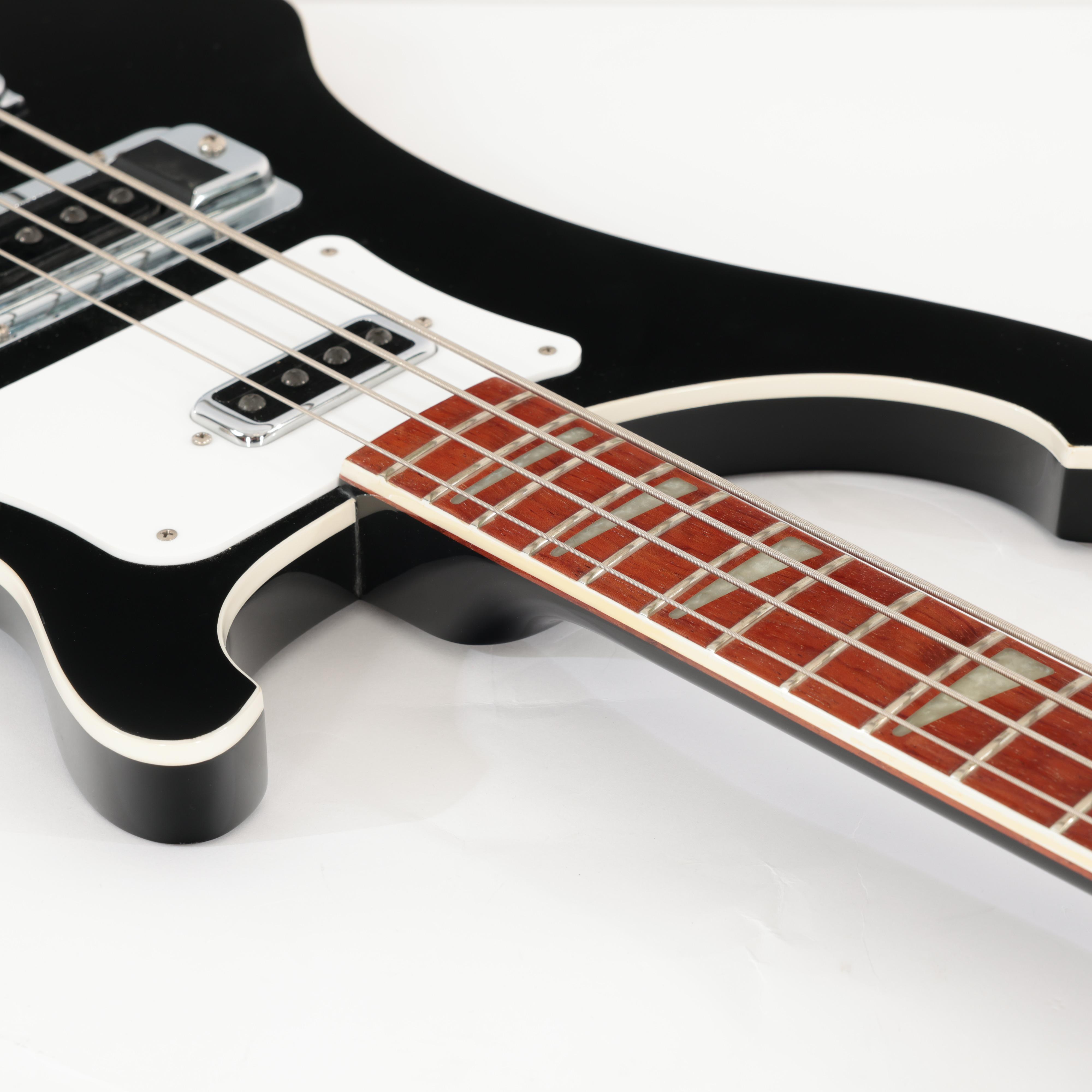 Second Hand 2003 Rickenbacker 4003 Bass Guitar in Jetglo With Original Hardcase 653 - SH-241-6653 (9).jpg