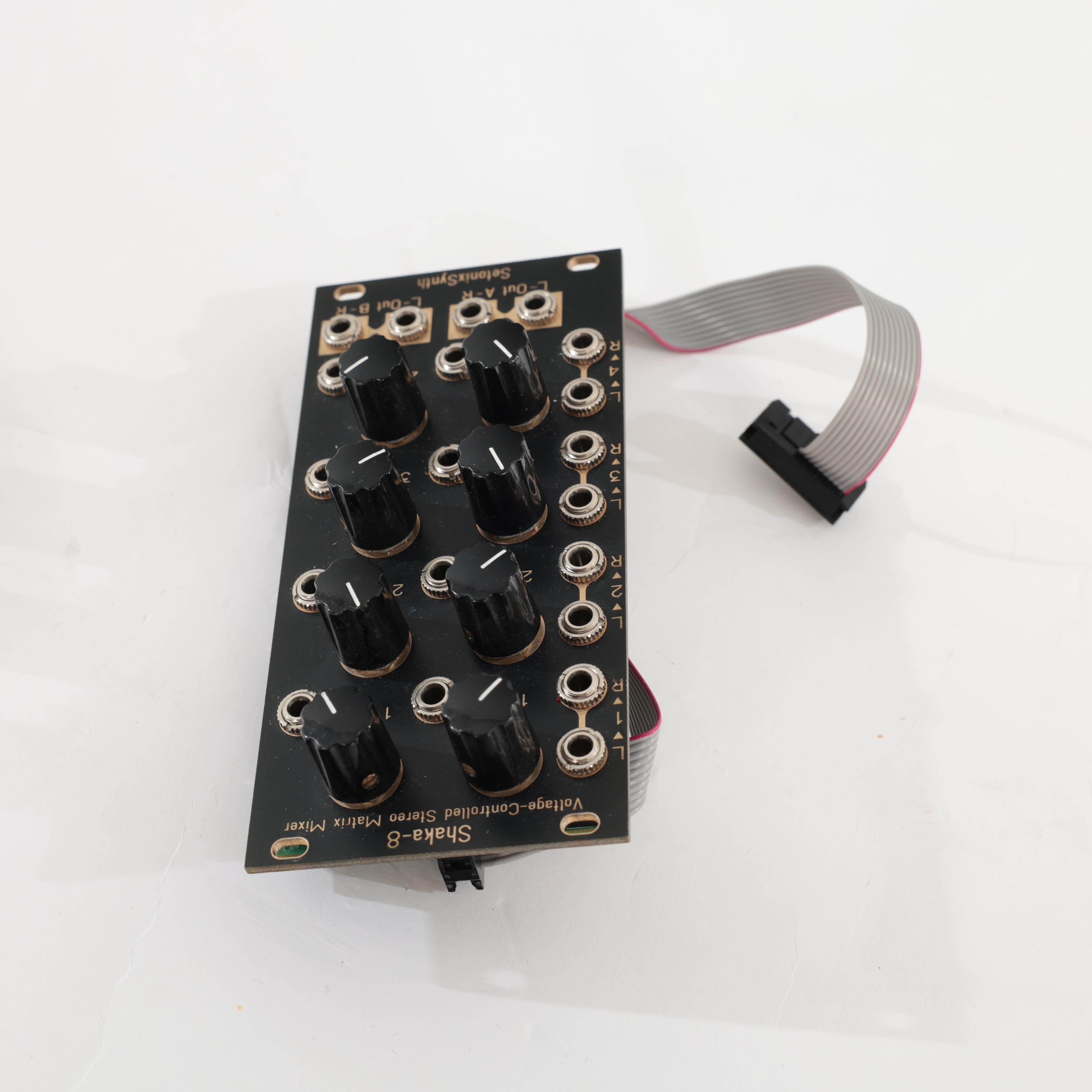 Second Hand SetonixSynth Shaka-8 VC Stereo Matrix Mixer Eurorack Module 812 - SH-204-1812 (5).jpg