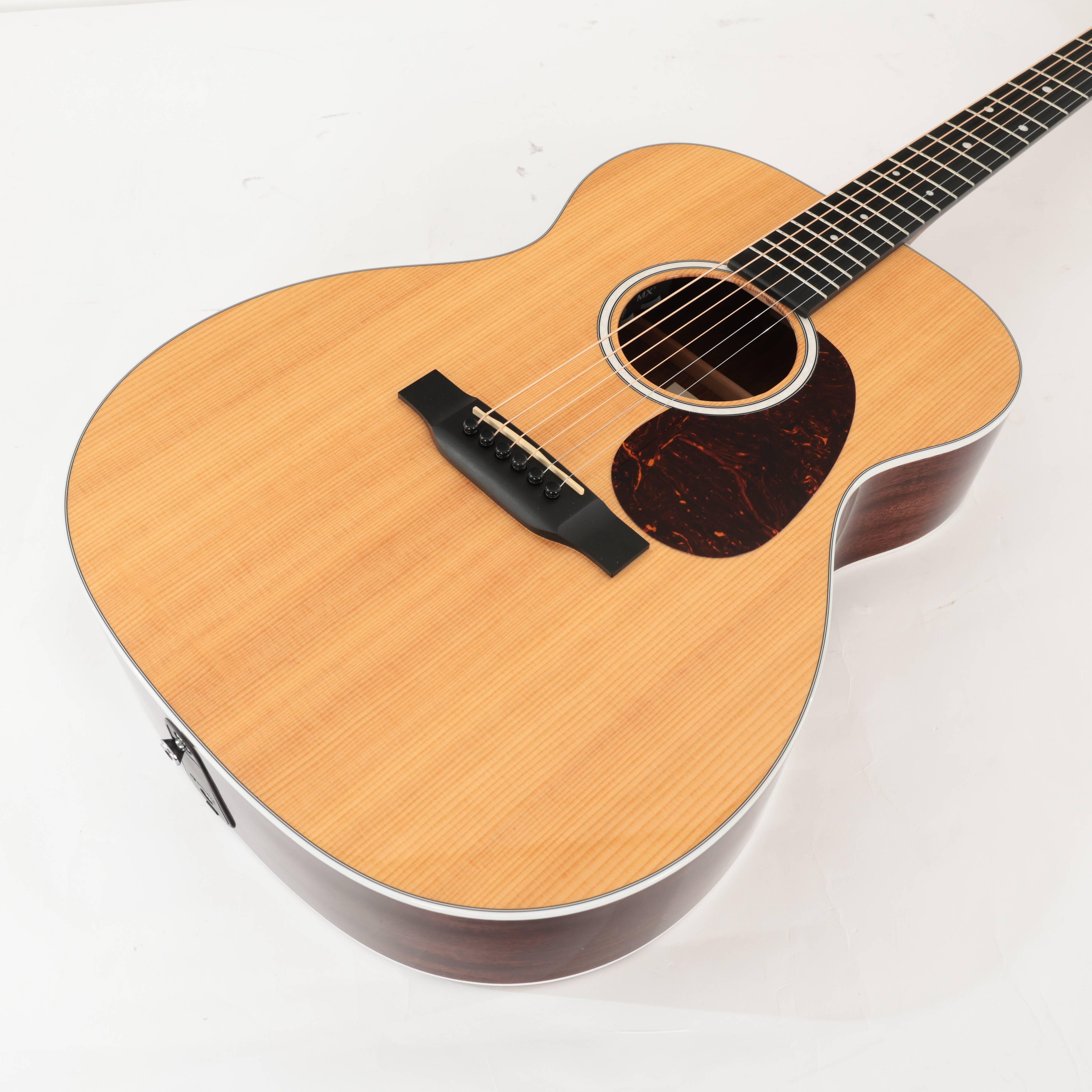 Second Hand Martin Road Series 000-13E in Natural 122 - SH-221-0122 (9).jpg