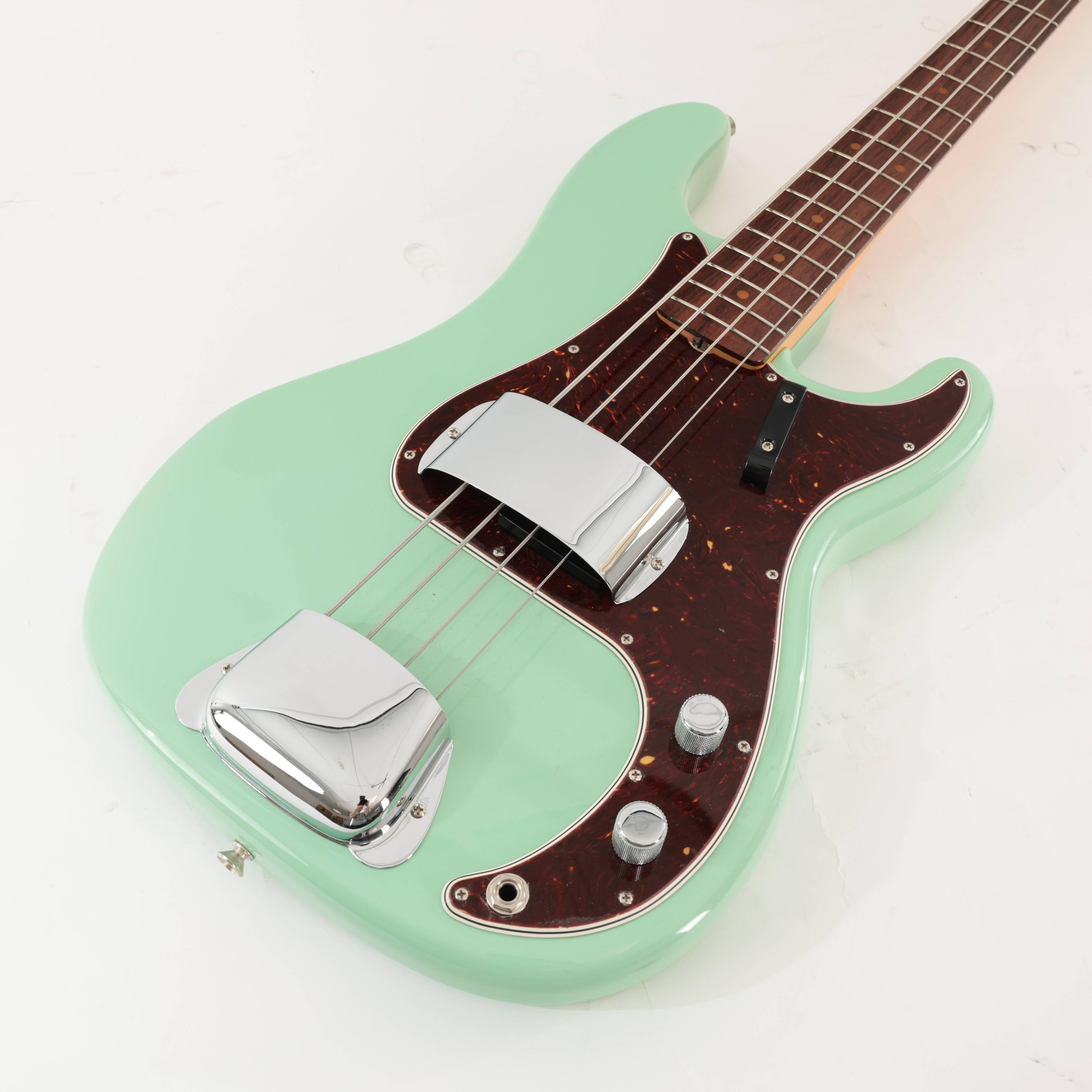 Second Hand 2021 Fender American Original 60s Precision Bass in Seafoam Green 028 - SH-168-0028 (6).jpg