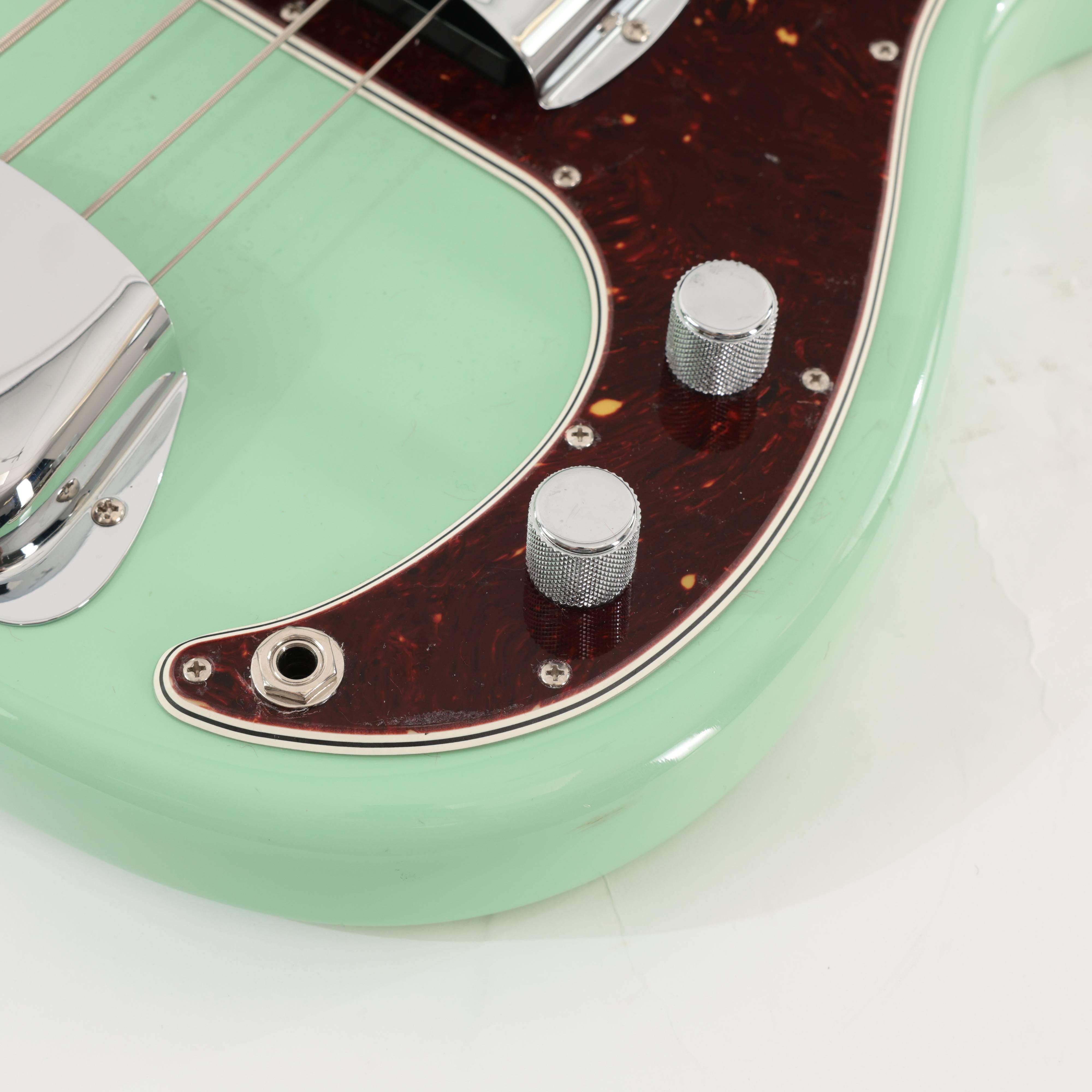 Second Hand 2021 Fender American Original 60s Precision Bass in Seafoam Green 028 - SH-168-0028 (8).jpg