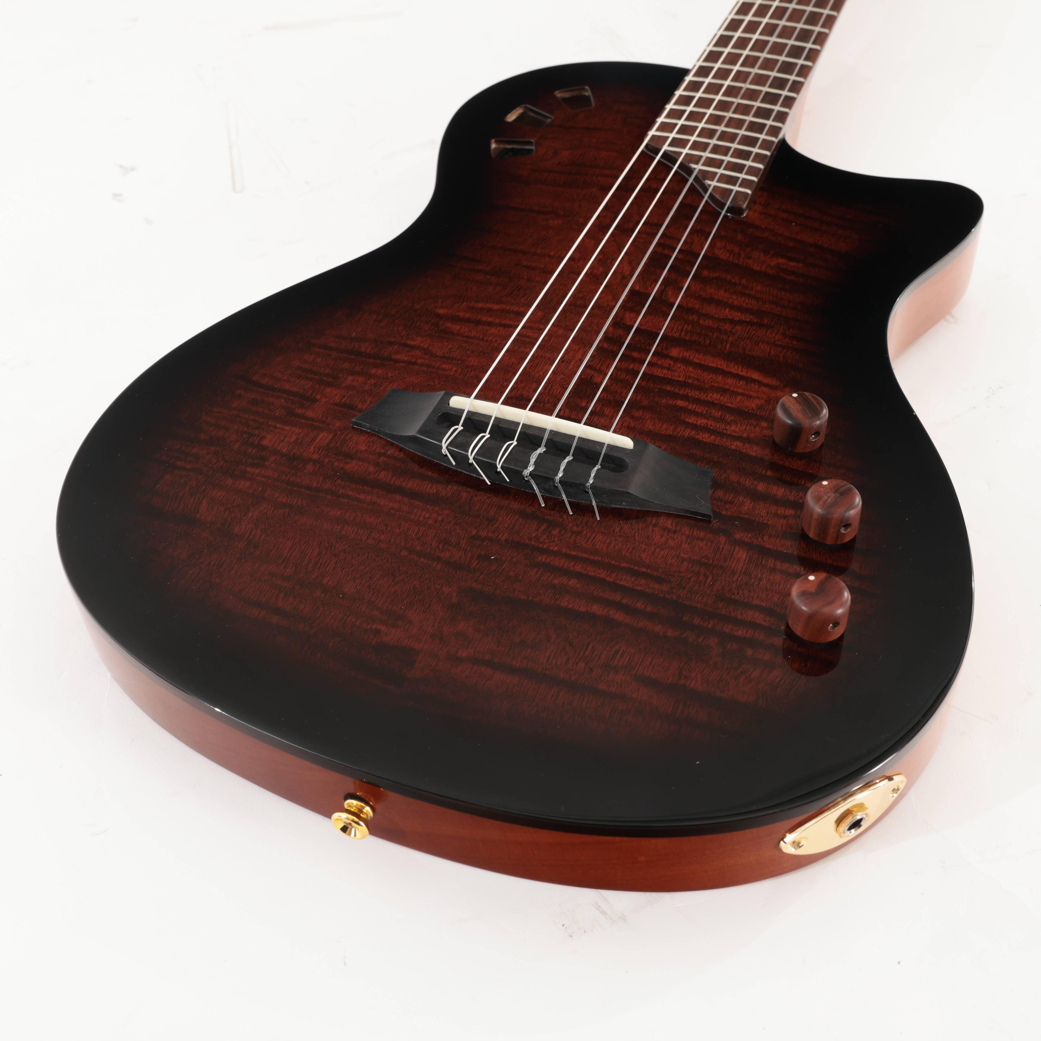 Second Hand Cordoba Stage Series in Edge Burst With gigbag 415 - SH-141-6415 (5).jpg