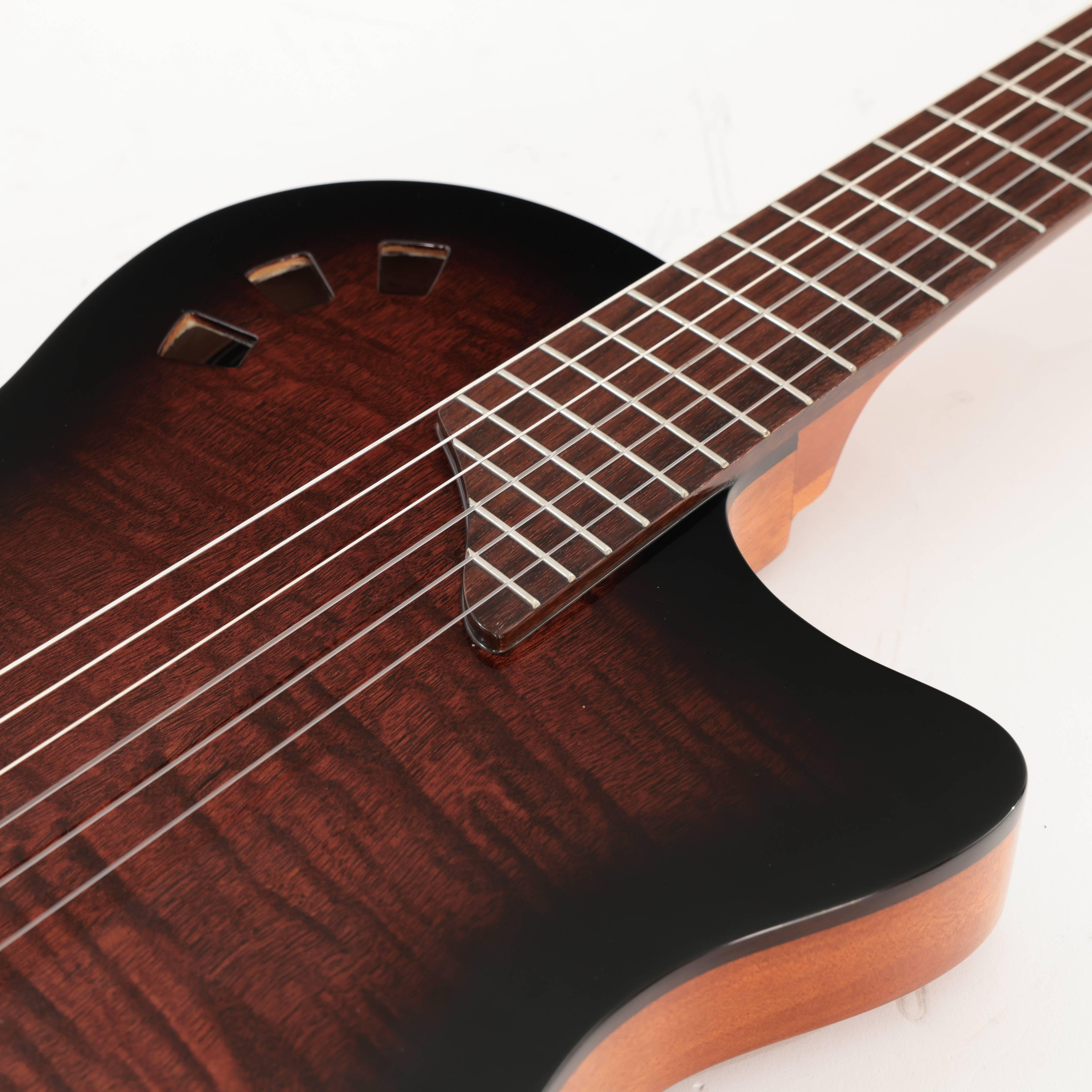 Second Hand Cordoba Stage Series in Edge Burst With gigbag 415 - SH-141-6415 (6).jpg