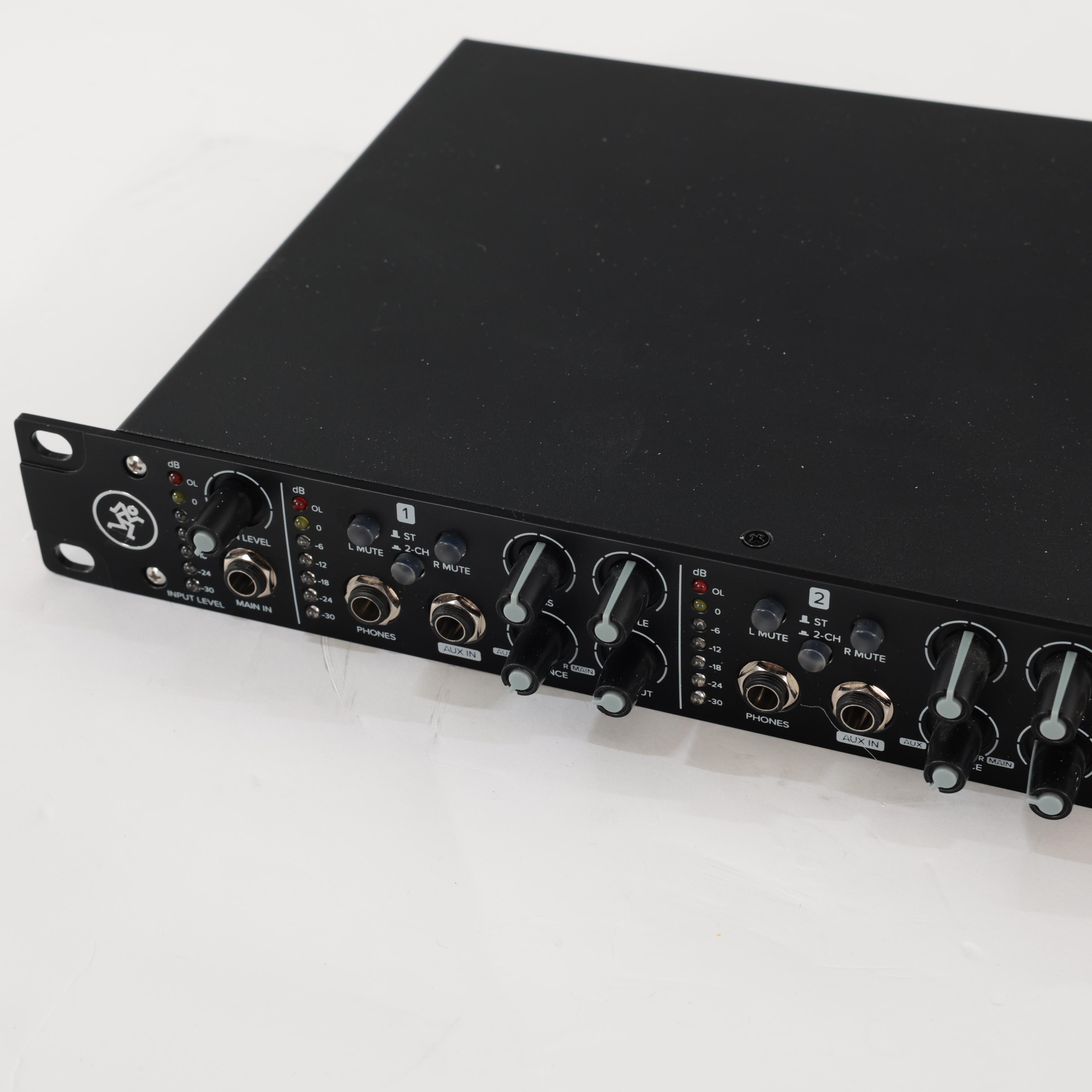 Second Hand Mackie HM-400 Headphone Preamp 822 - SH-204-1822 (7).jpg