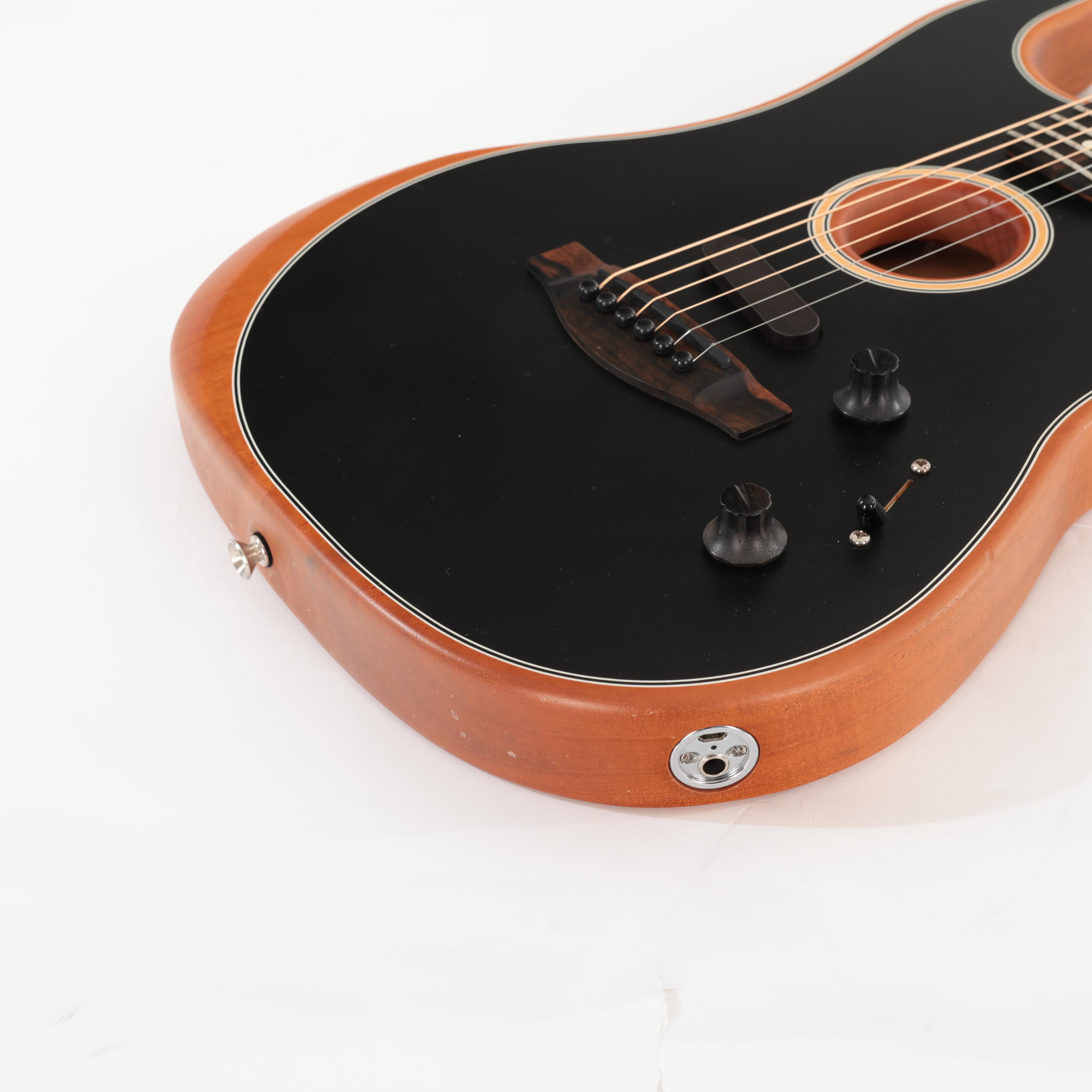 Second Hand Fender USA Acoustasonic Strat In Black 285 - SH-141-6285 (7).jpg