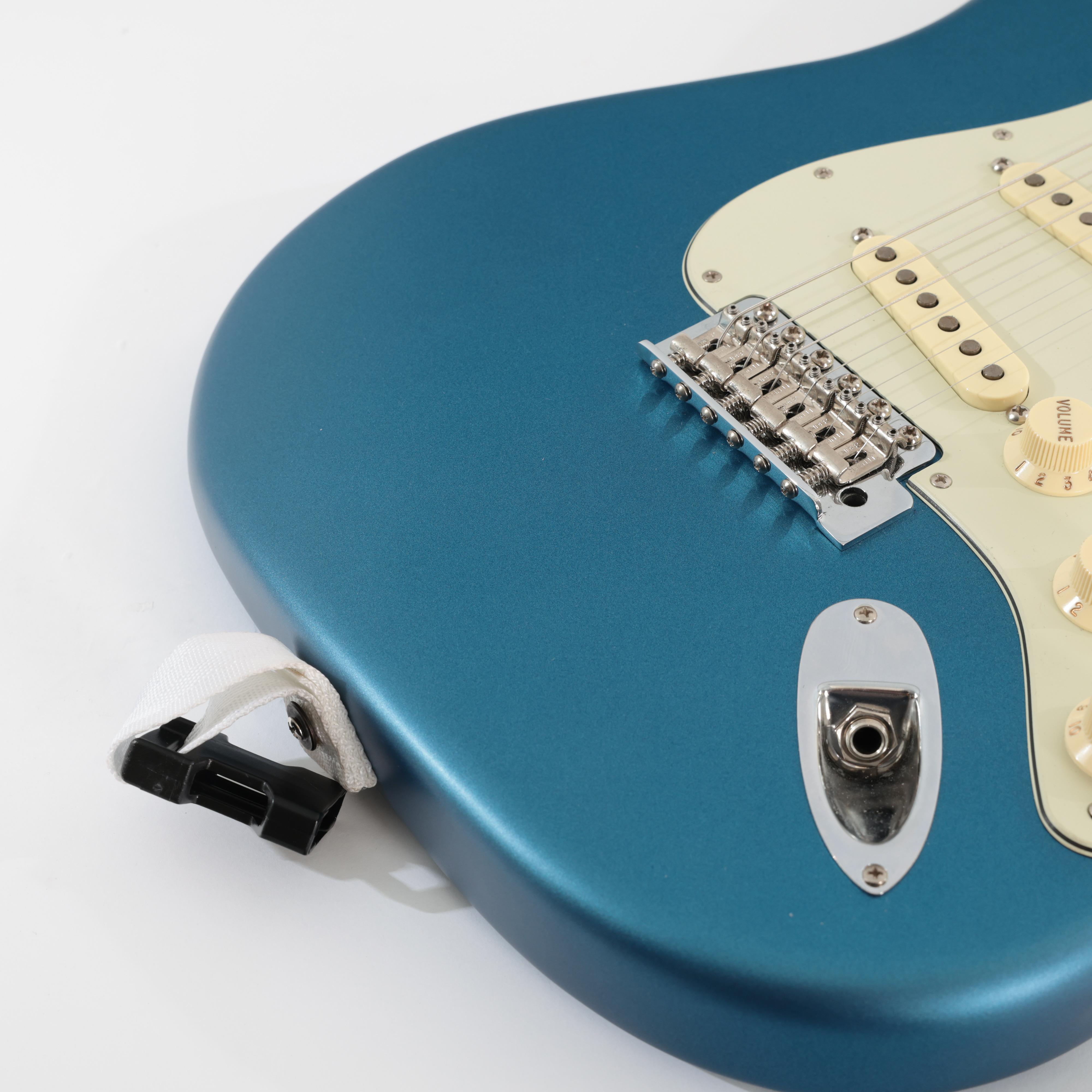 Second Hand Fender American Performer Stratocaster in Blue 364 - SH-141-6364 (7).jpg