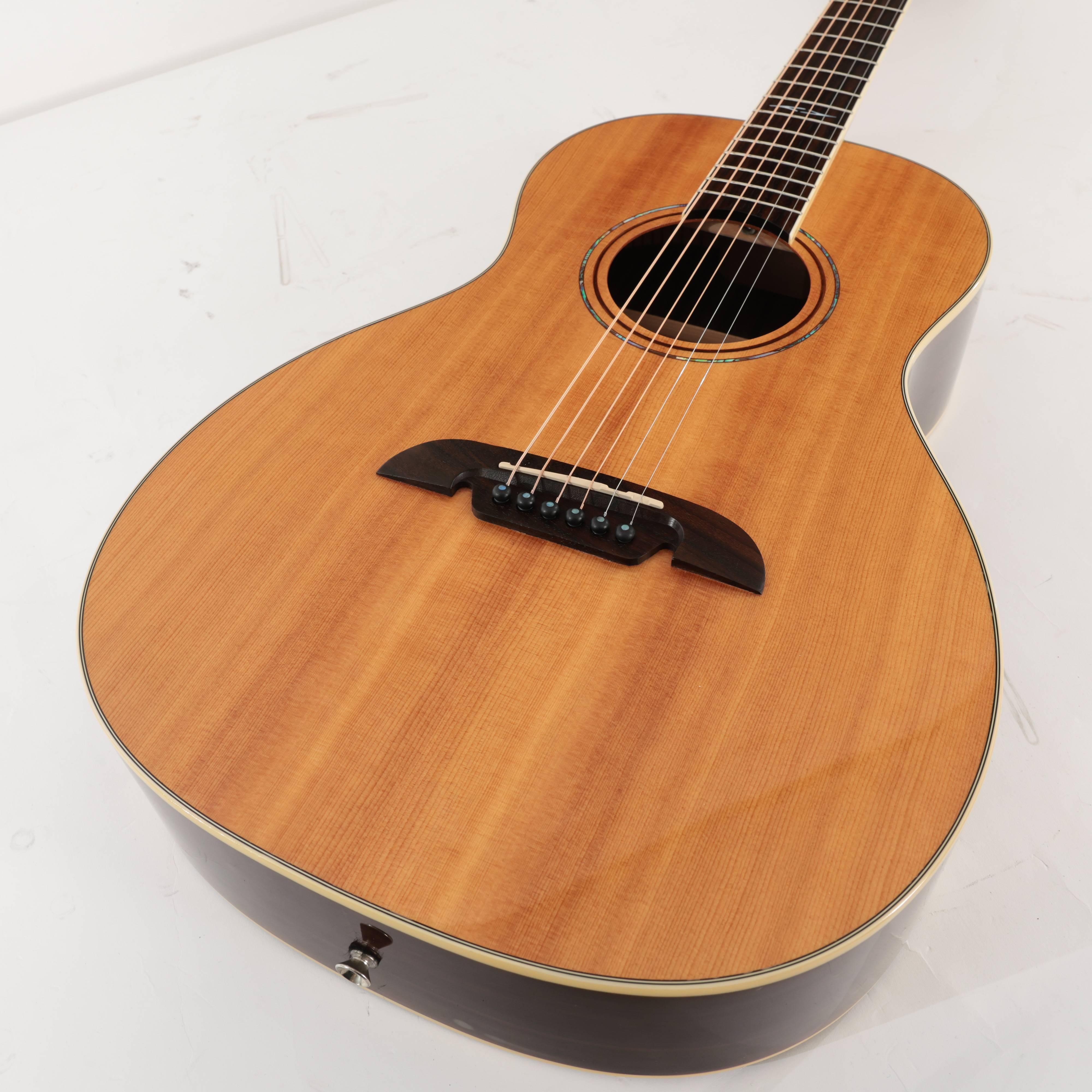 Second Hand Alvarez AP70 with Gig Bag 388 - SH-122-1388 (5).jpg