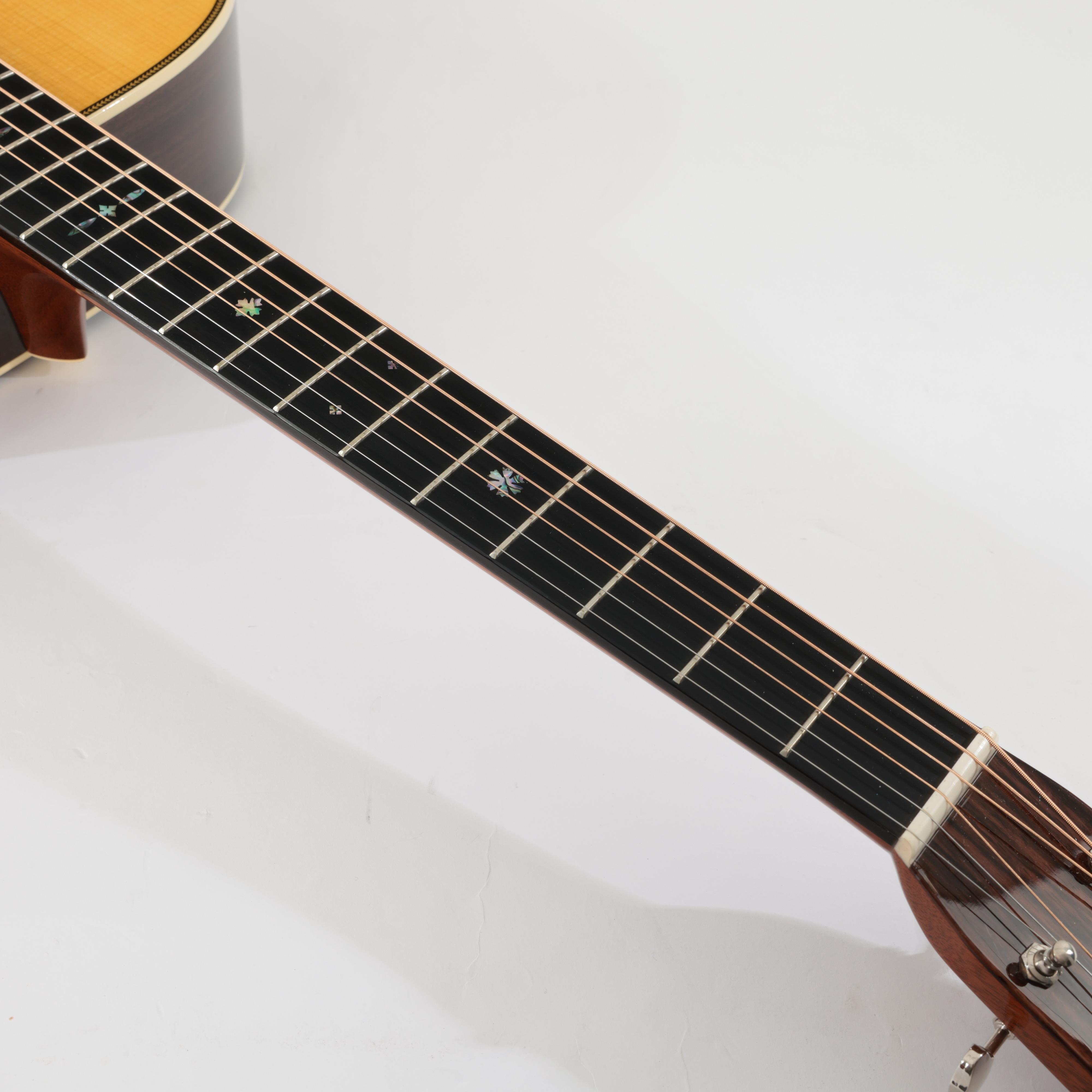 Second Hand Martin 000-28EC Clapton Signature 30th Anniversary In Natural 545 - SH-114-2545 (10).jpg