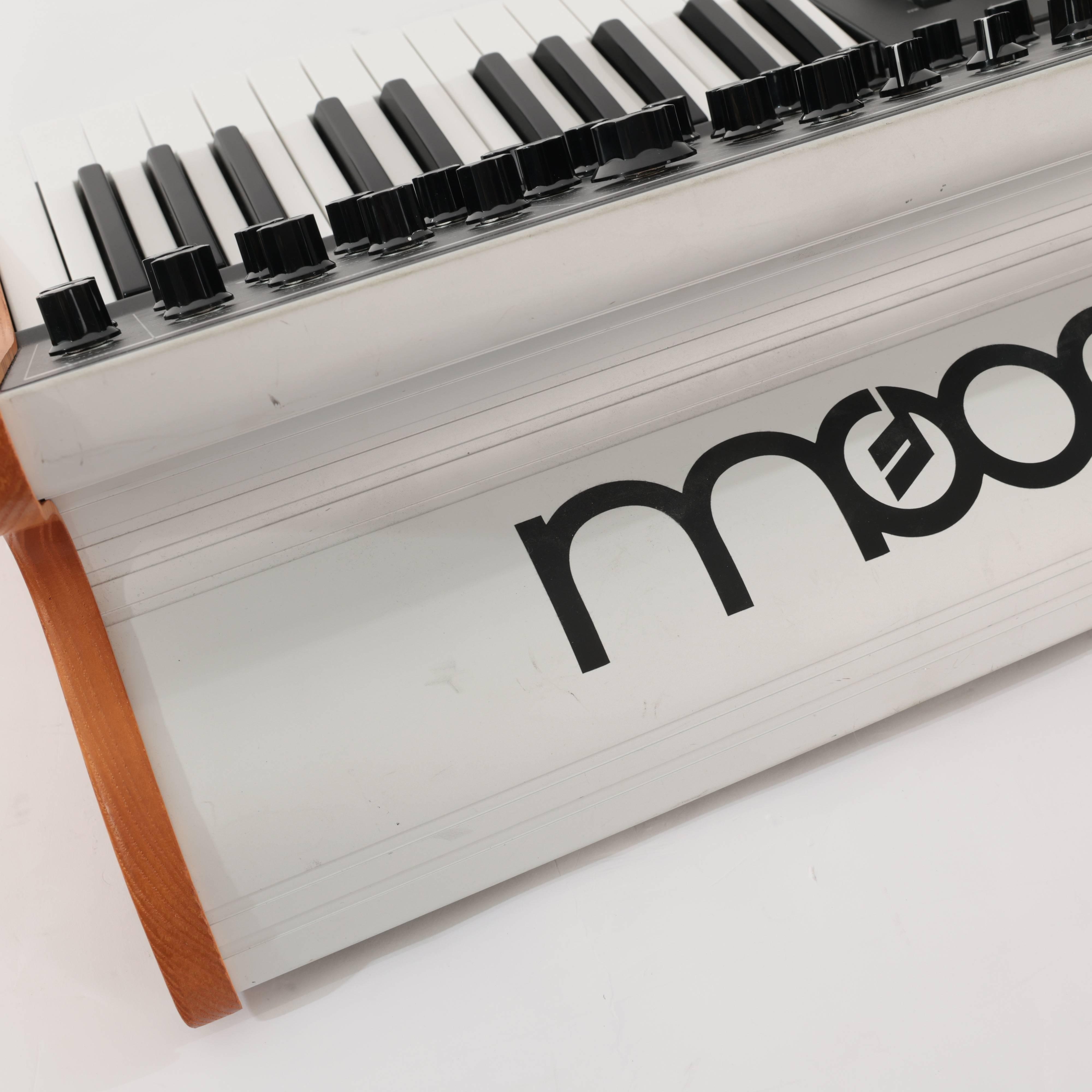 B Stock : Moog Subsequent 25 - 001 - B-LPS-SUB-0001-10.jpg